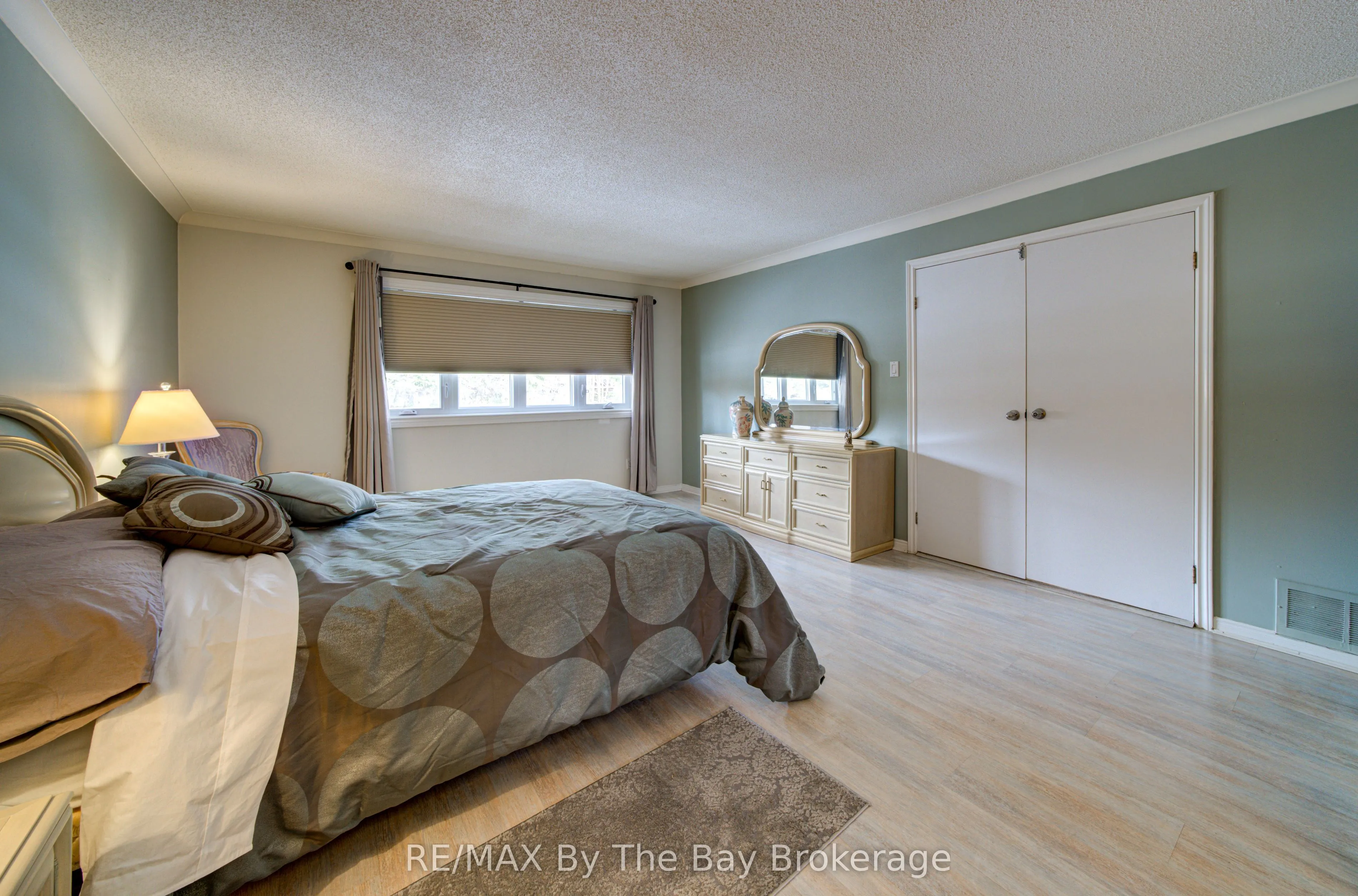 32 Bridlewood Crescent