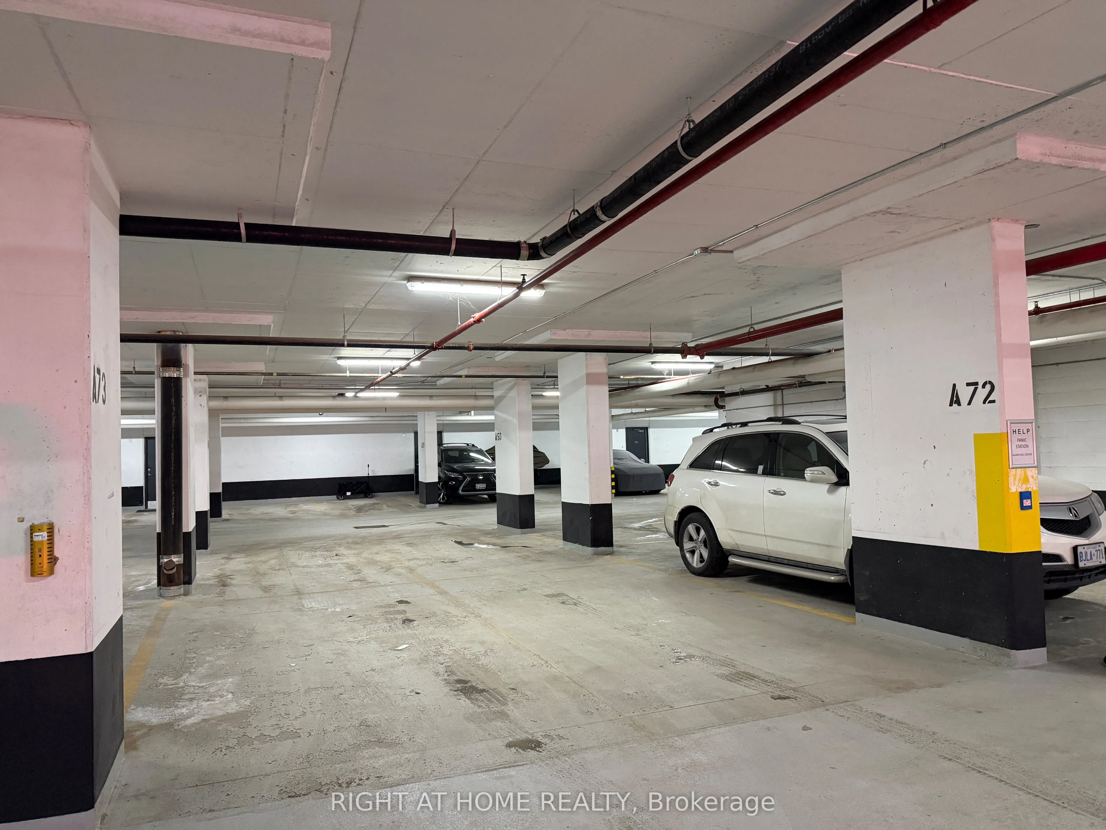 37 Ellen Street #PH06