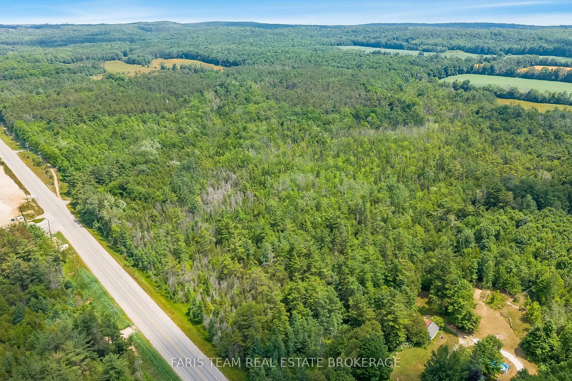 PT LT 40 Horseshoe Valley Road W