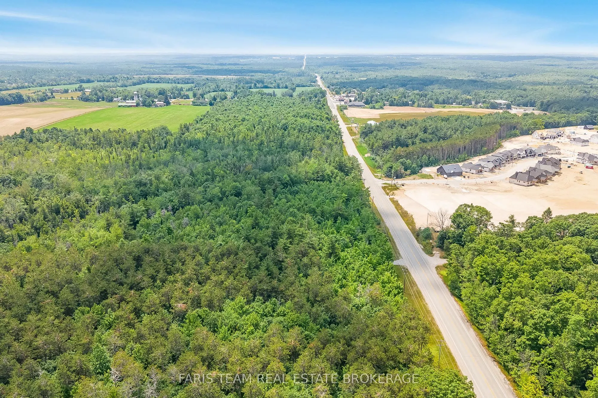 PT LT 40 Horseshoe Valley Road W