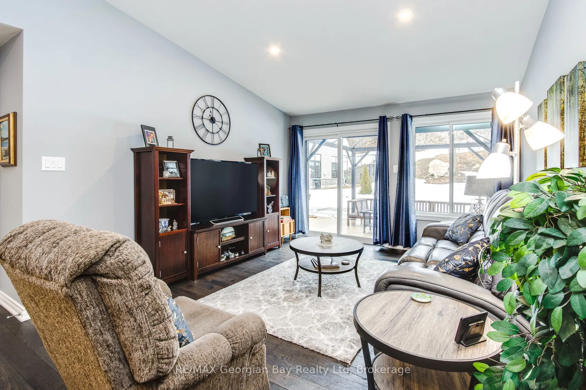 39 Chamberlain Crescent