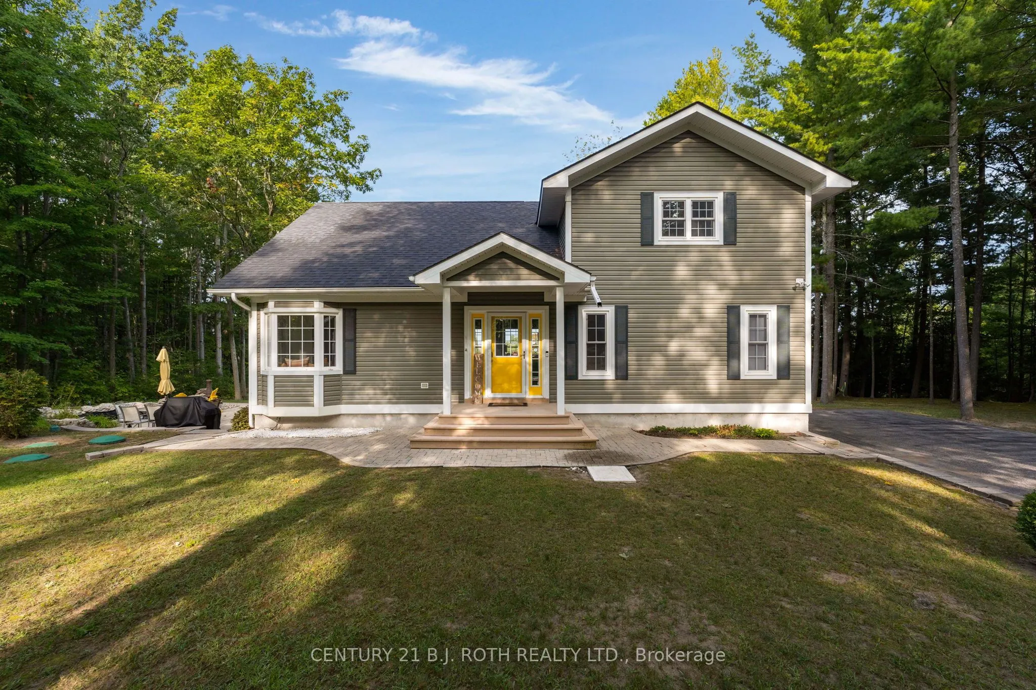 2710 Portage Trail