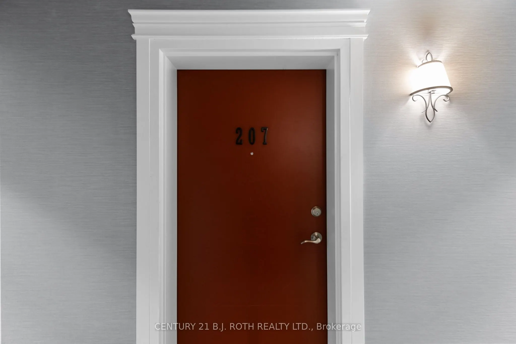 5 Greenwich Street #207
