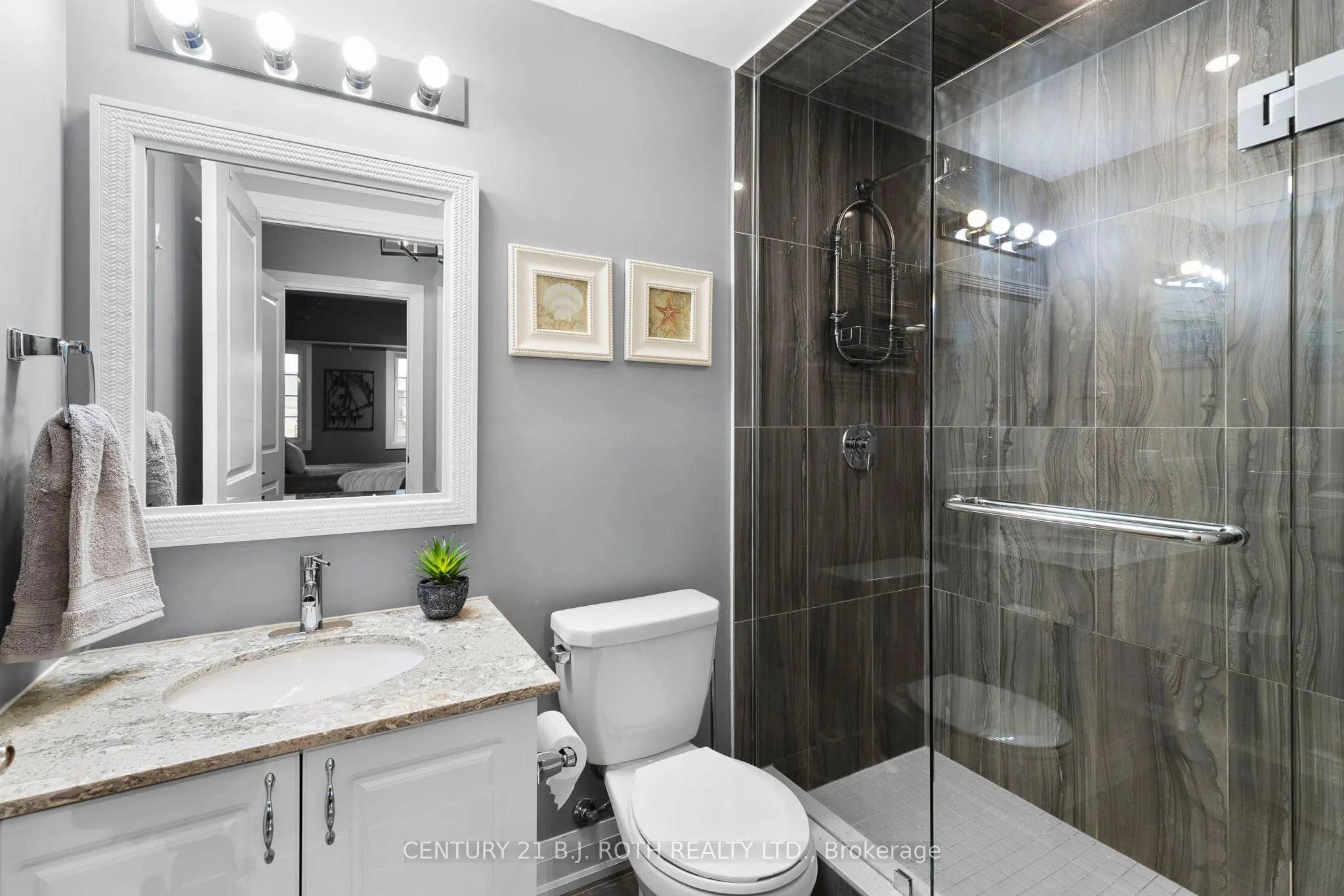 5 Greenwich Street #207