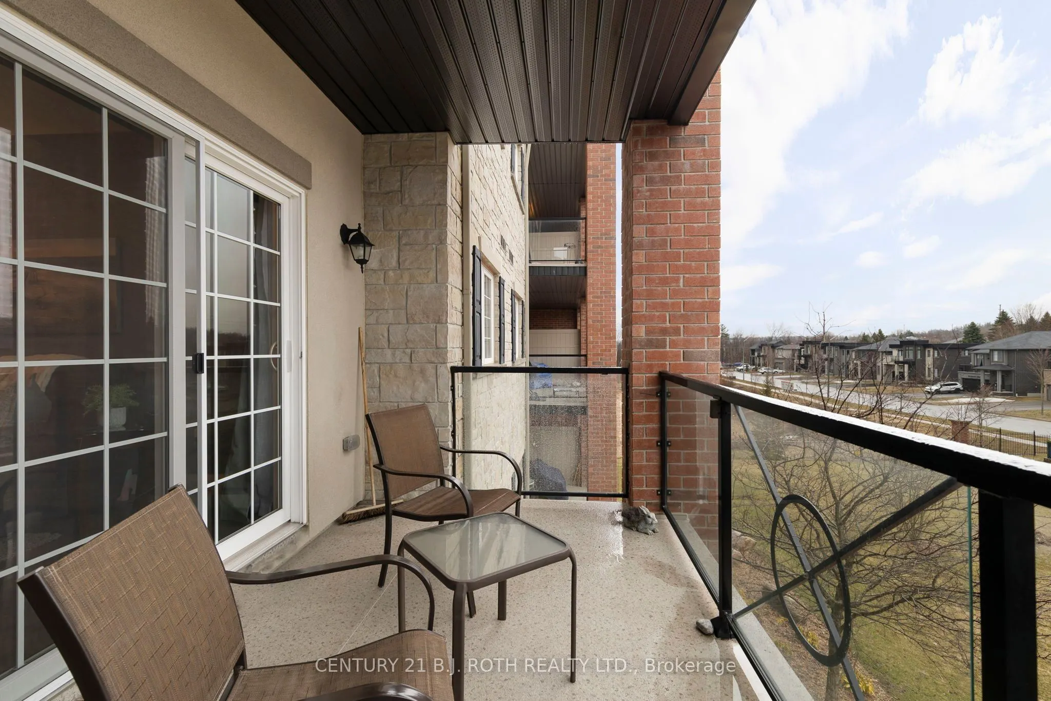 5 Greenwich Street #207