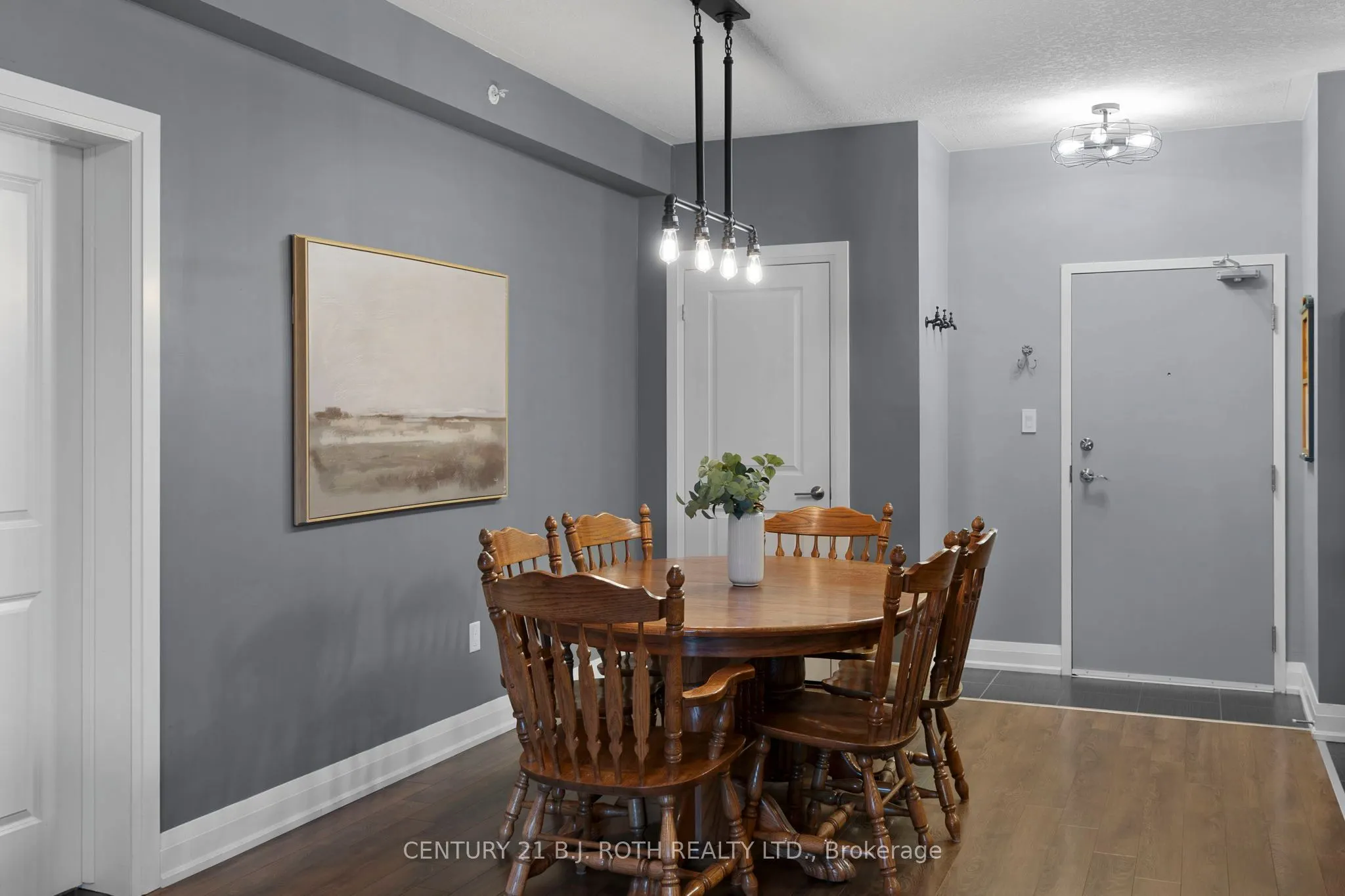 5 Greenwich Street #207