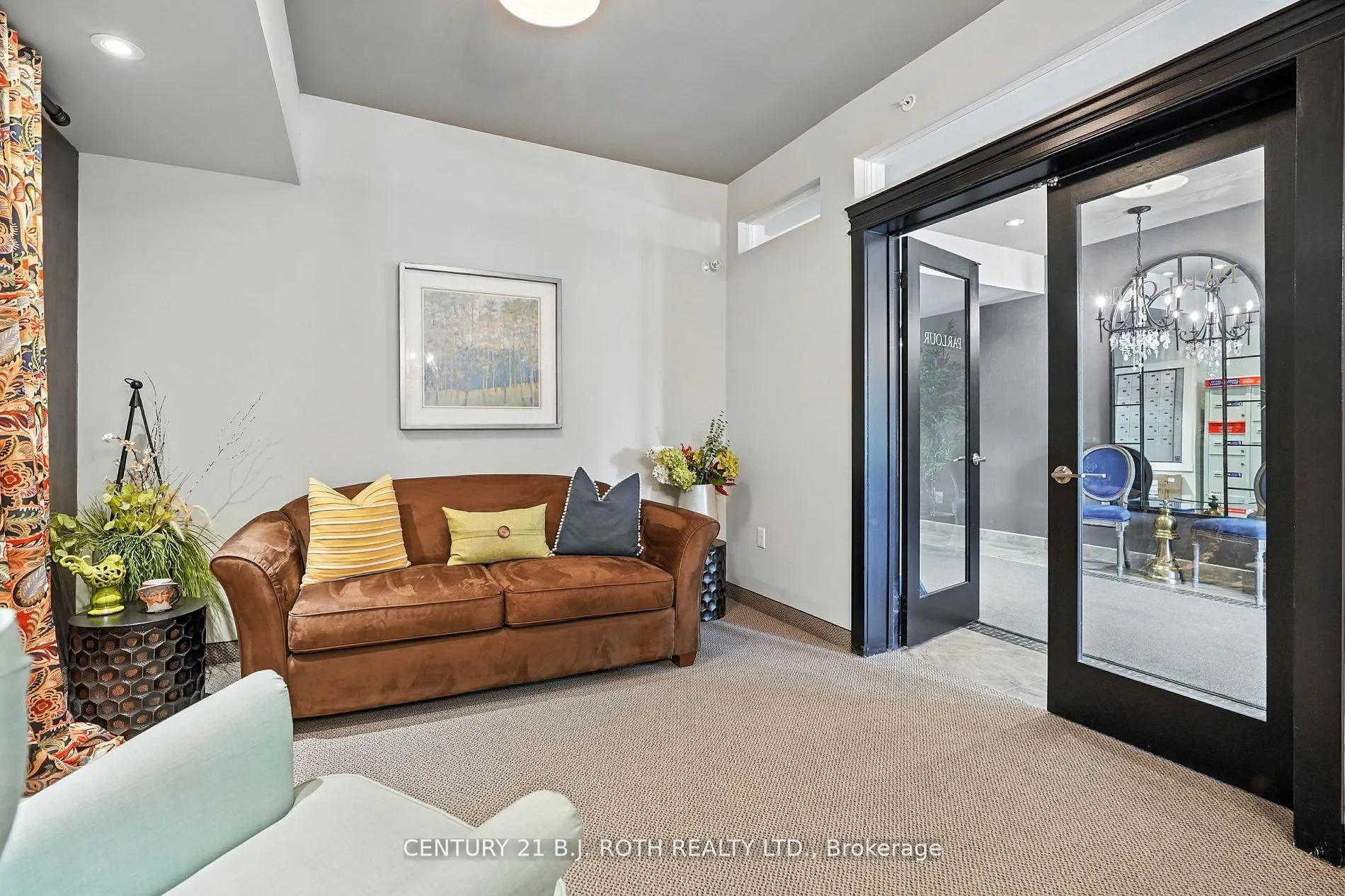 5 Greenwich Street #207