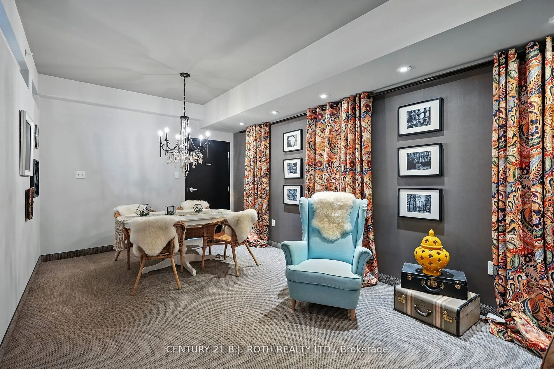5 Greenwich Street #207