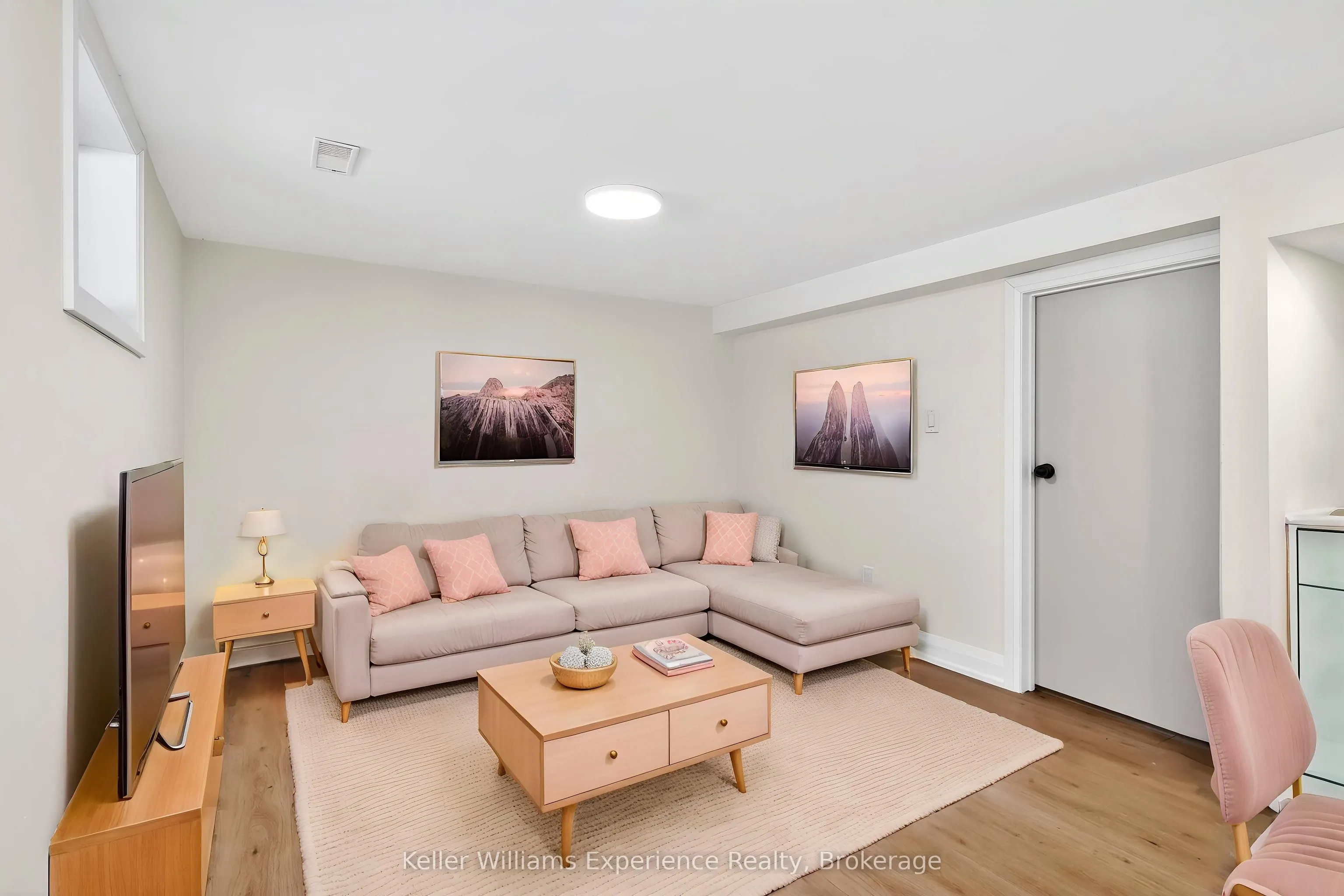 29 Nida Drive
