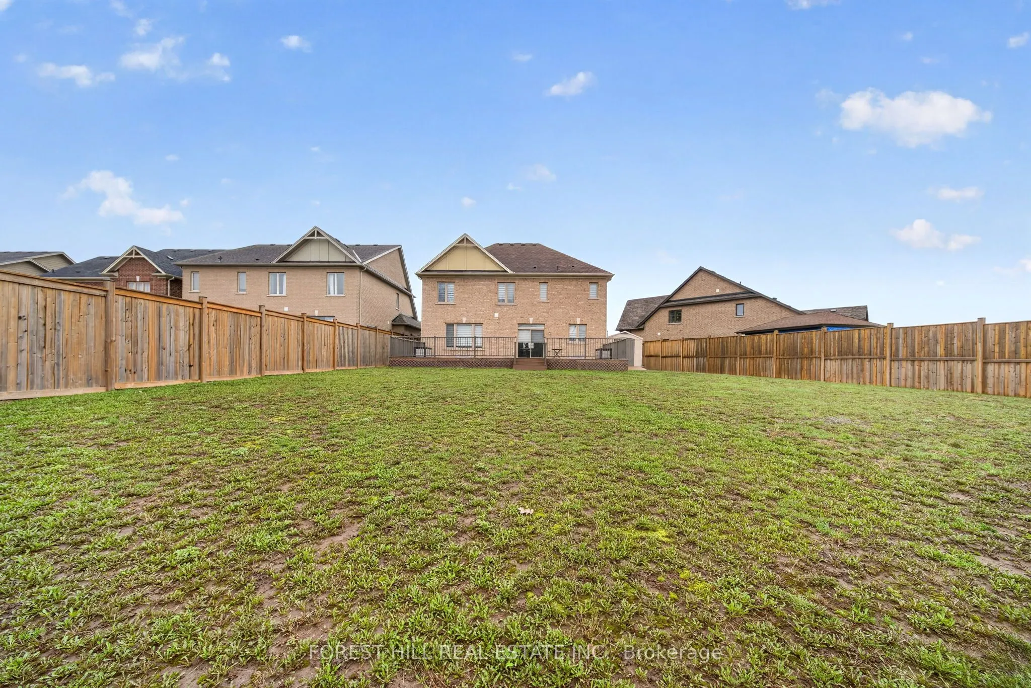 37 Rugman Crescent