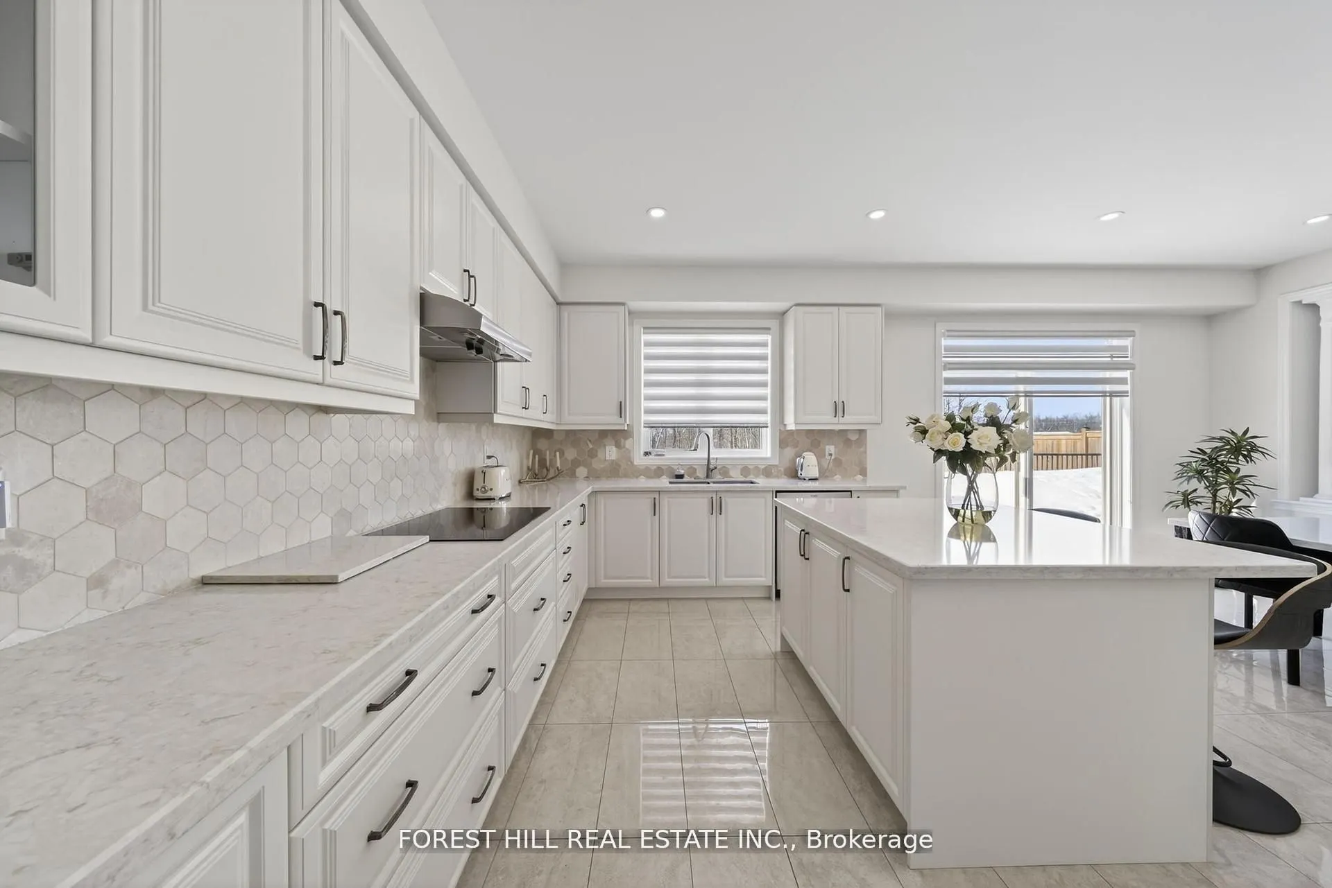 37 Rugman Crescent