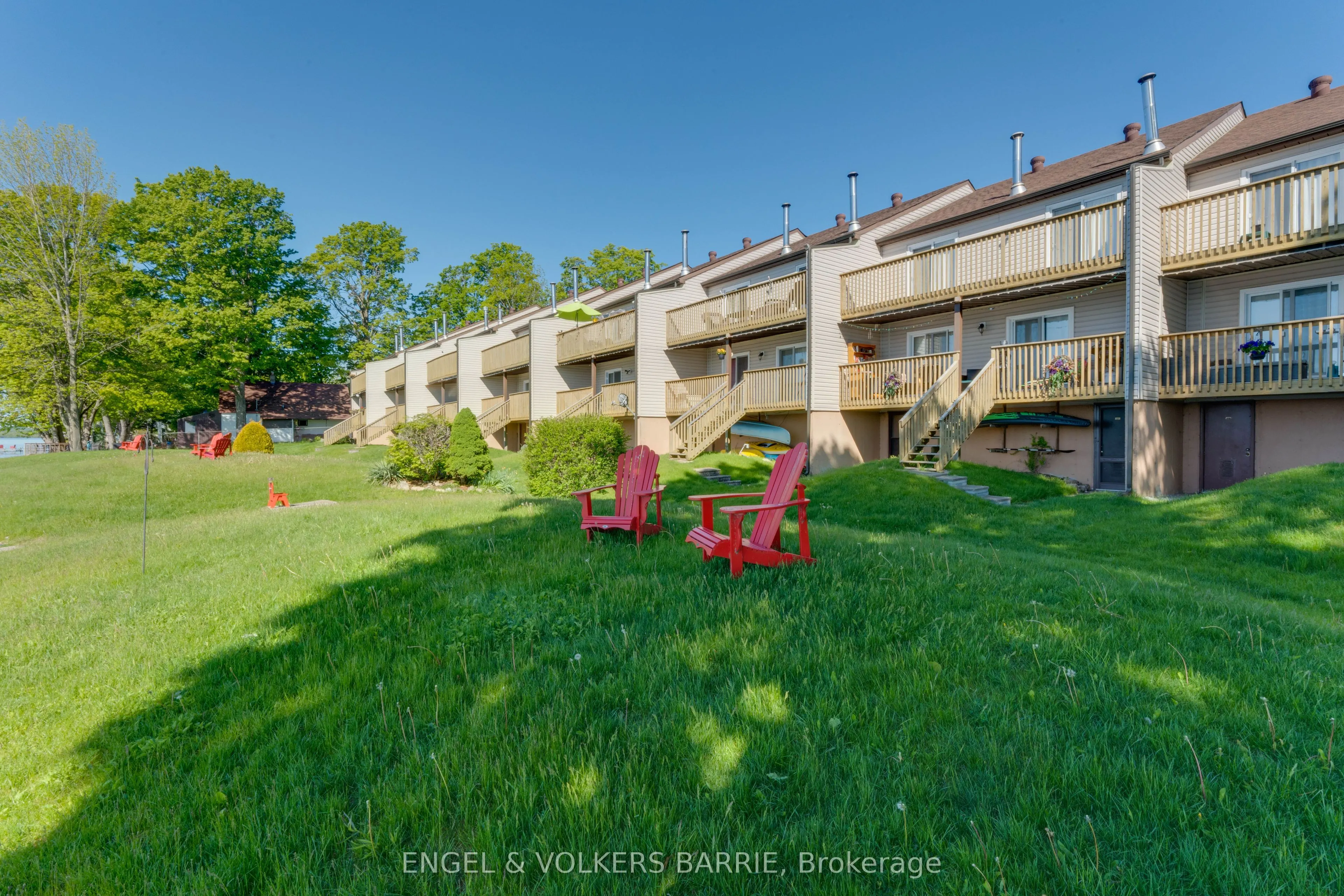 43 Olive Crescent #204
