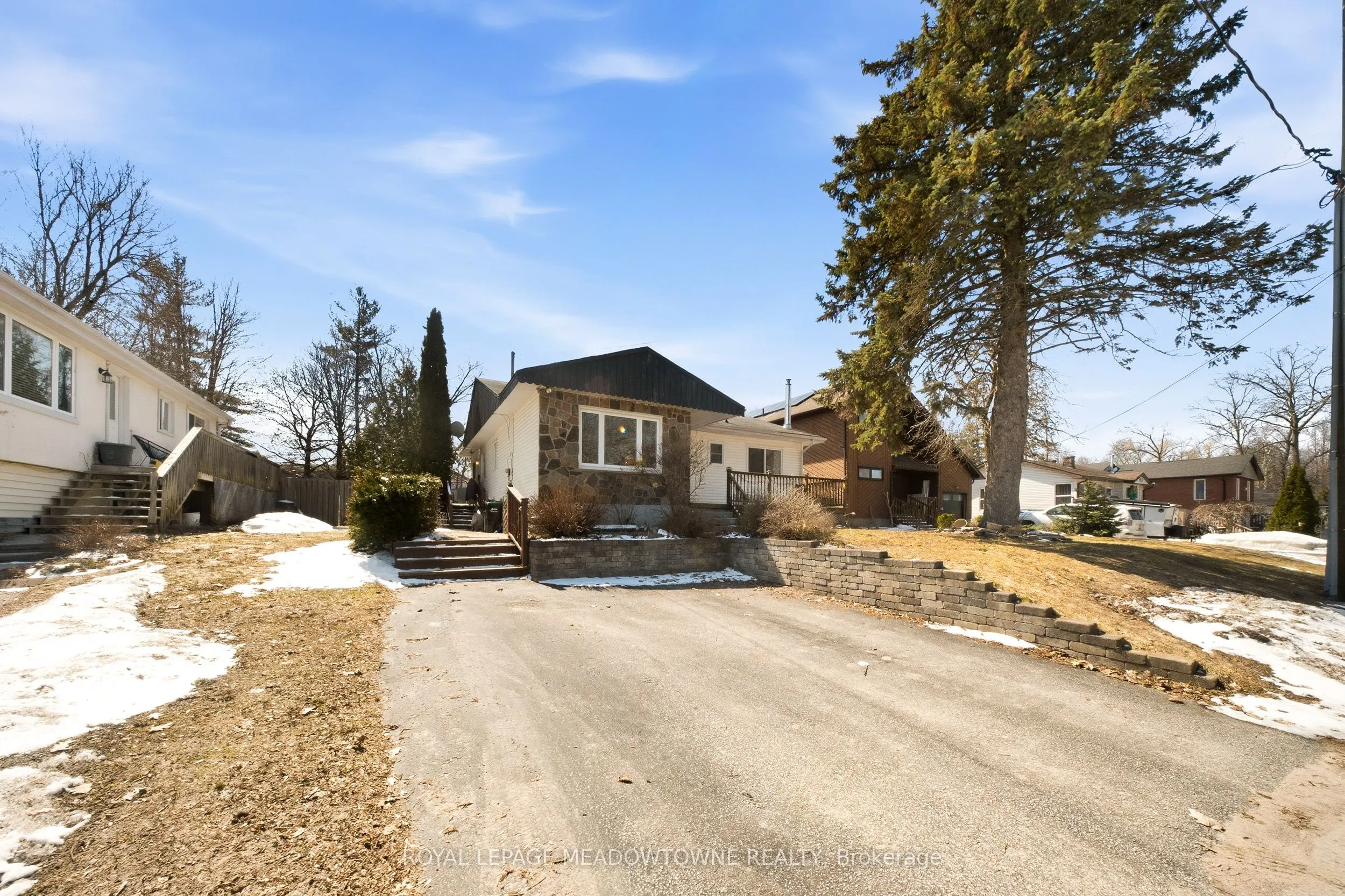 209 Cliff Road