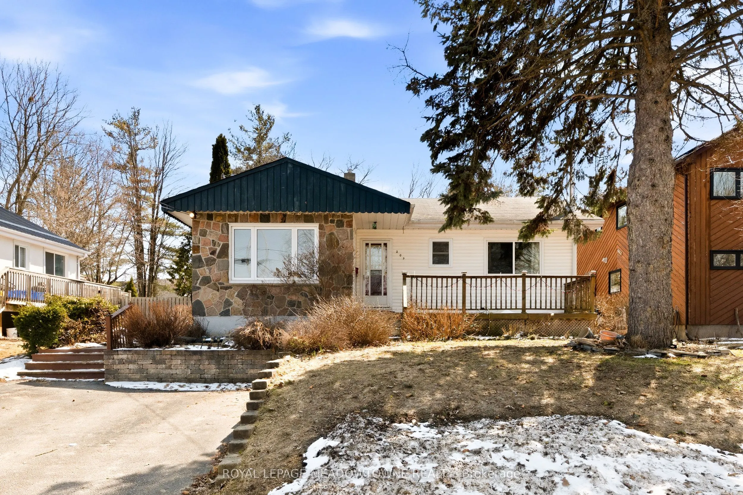 209 Cliff Road