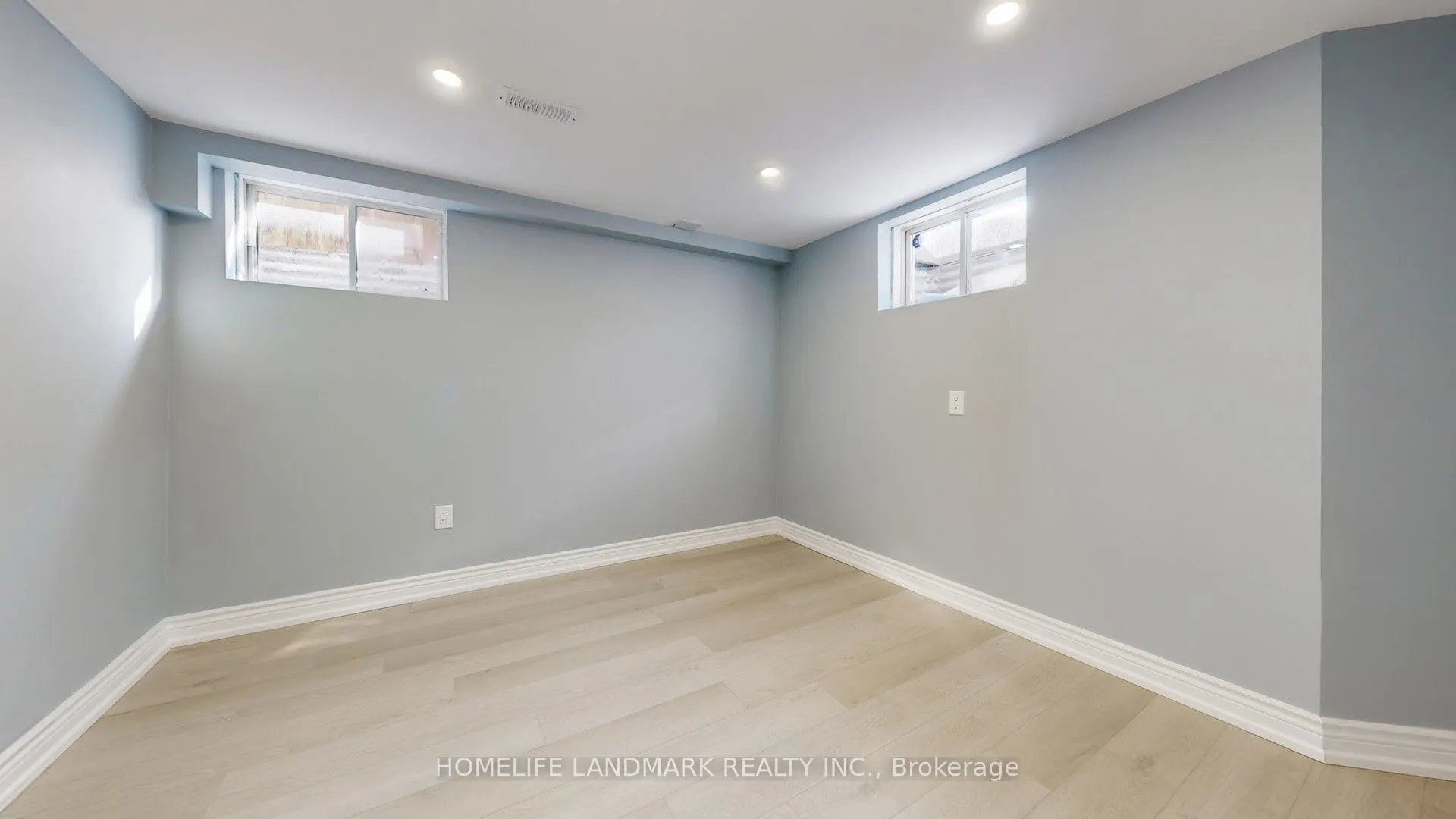 75 Ambler Bay