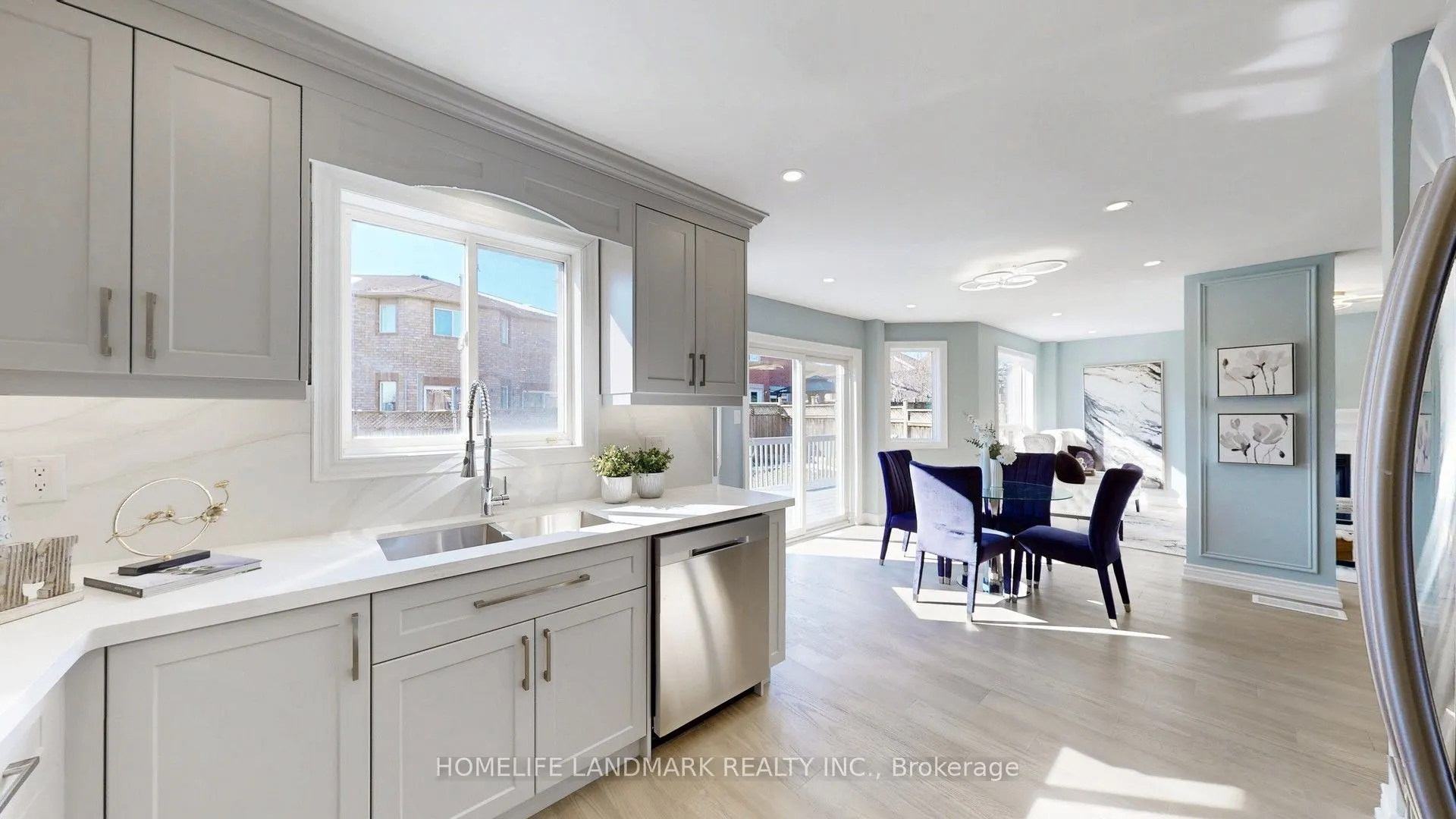 75 Ambler Bay