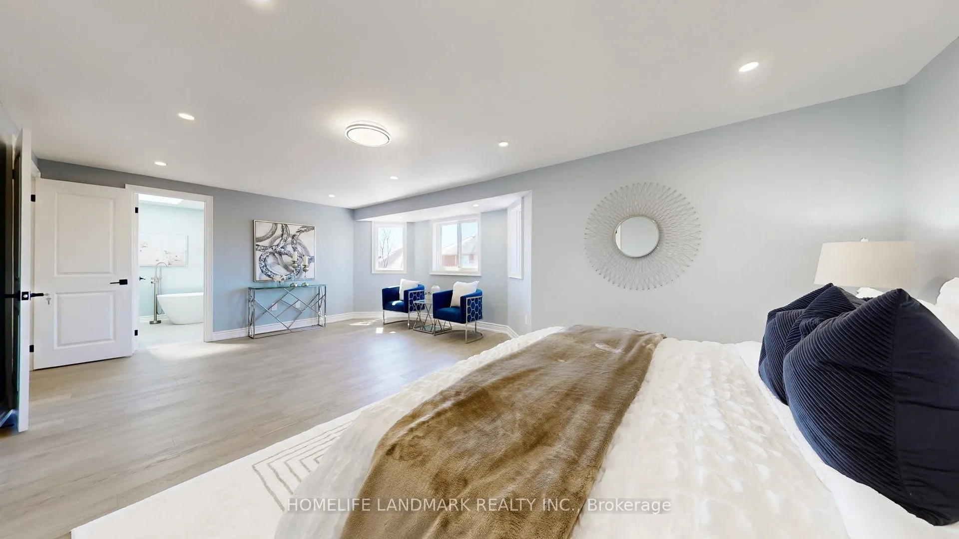 75 Ambler Bay