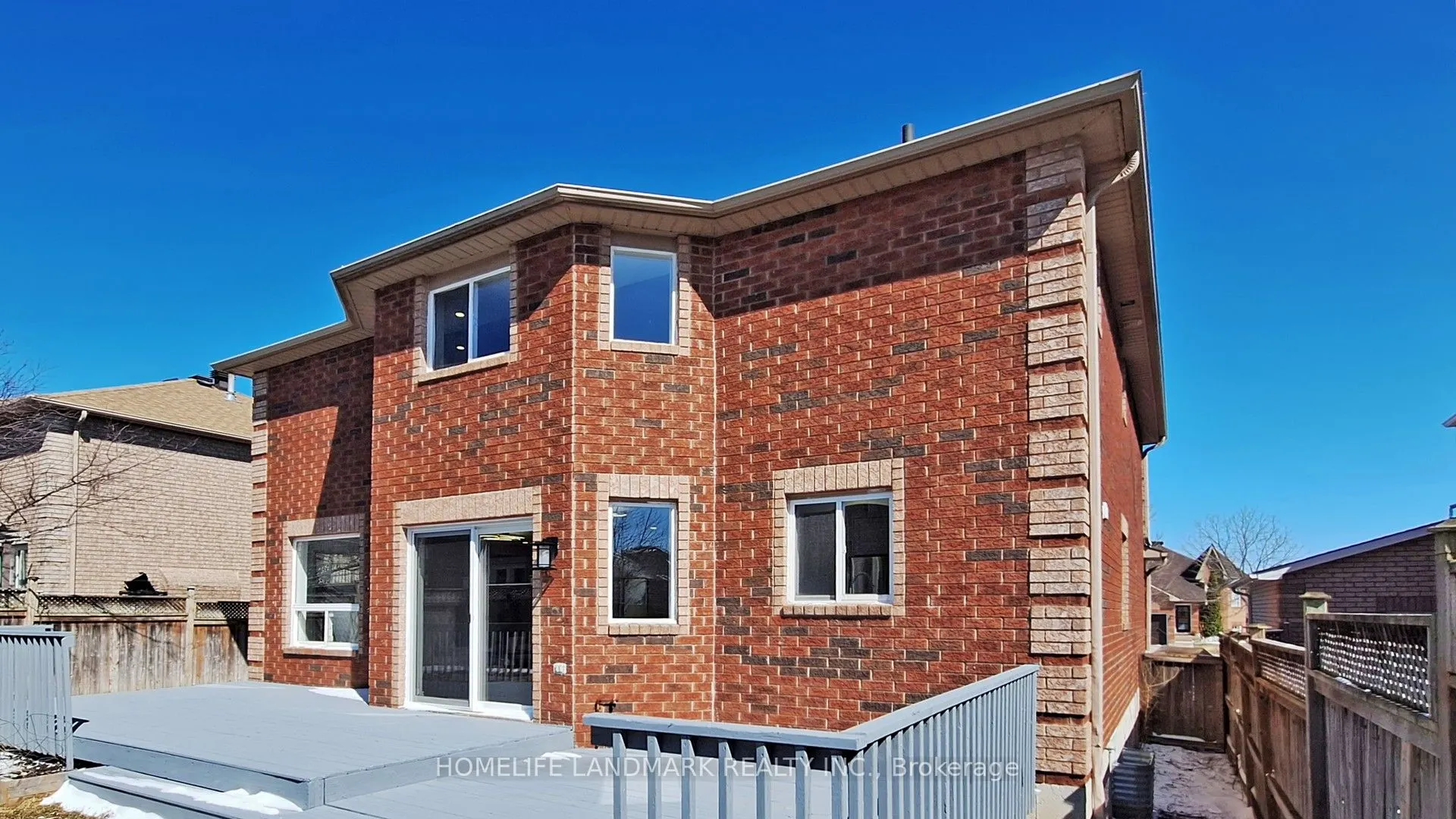 75 Ambler Bay