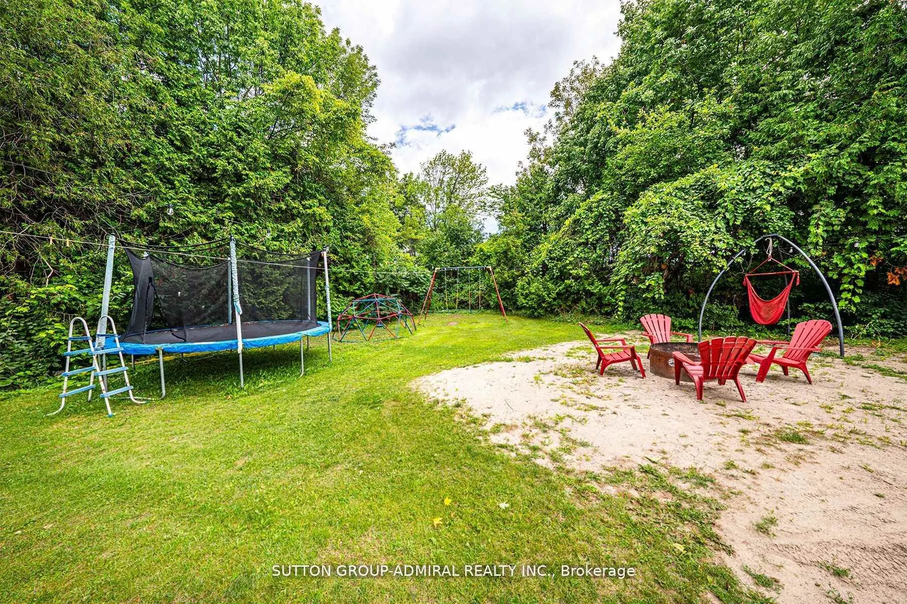 1662 Penley Road
