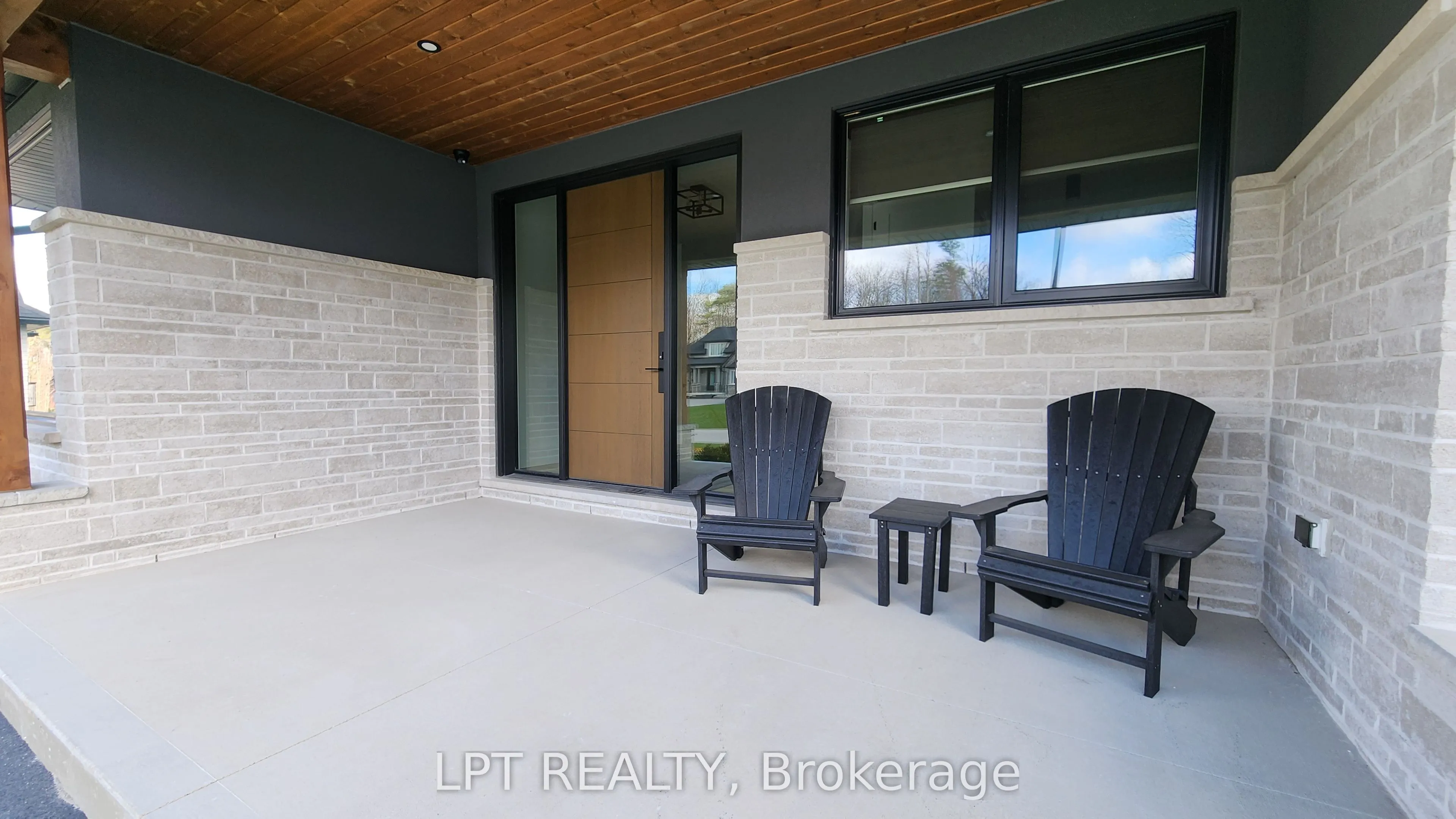 15 Byers Street