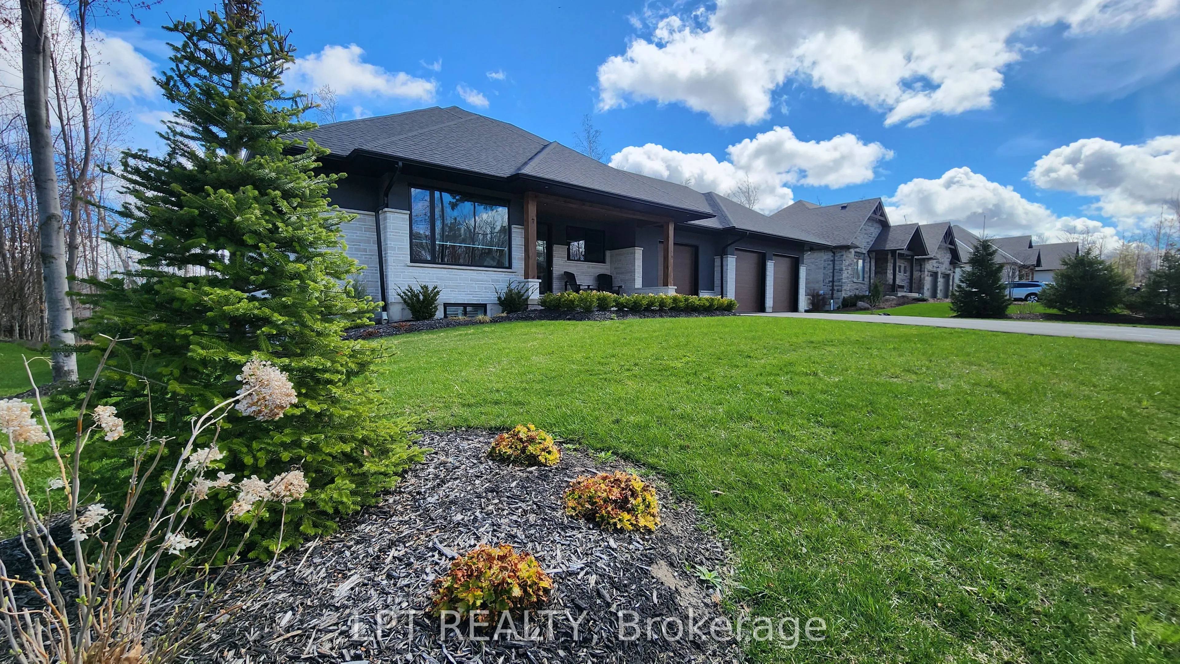 15 Byers Street