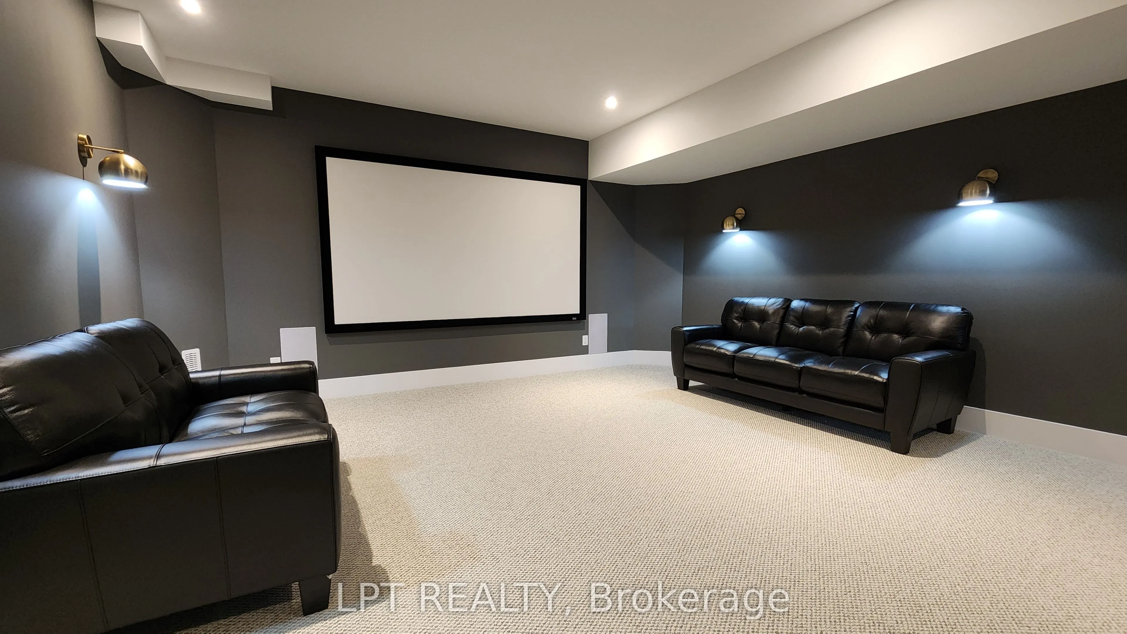 15 Byers Street