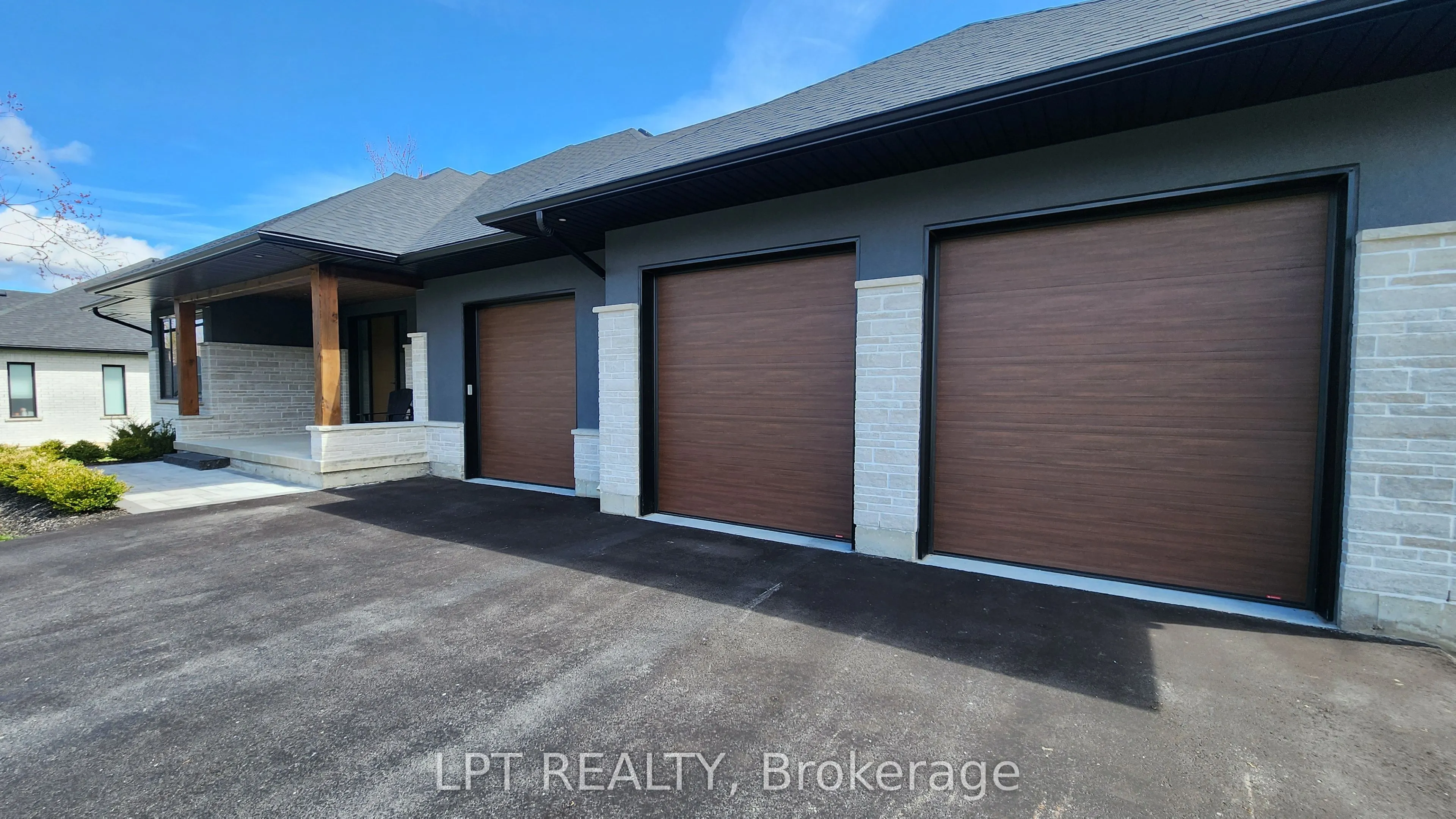 15 Byers Street