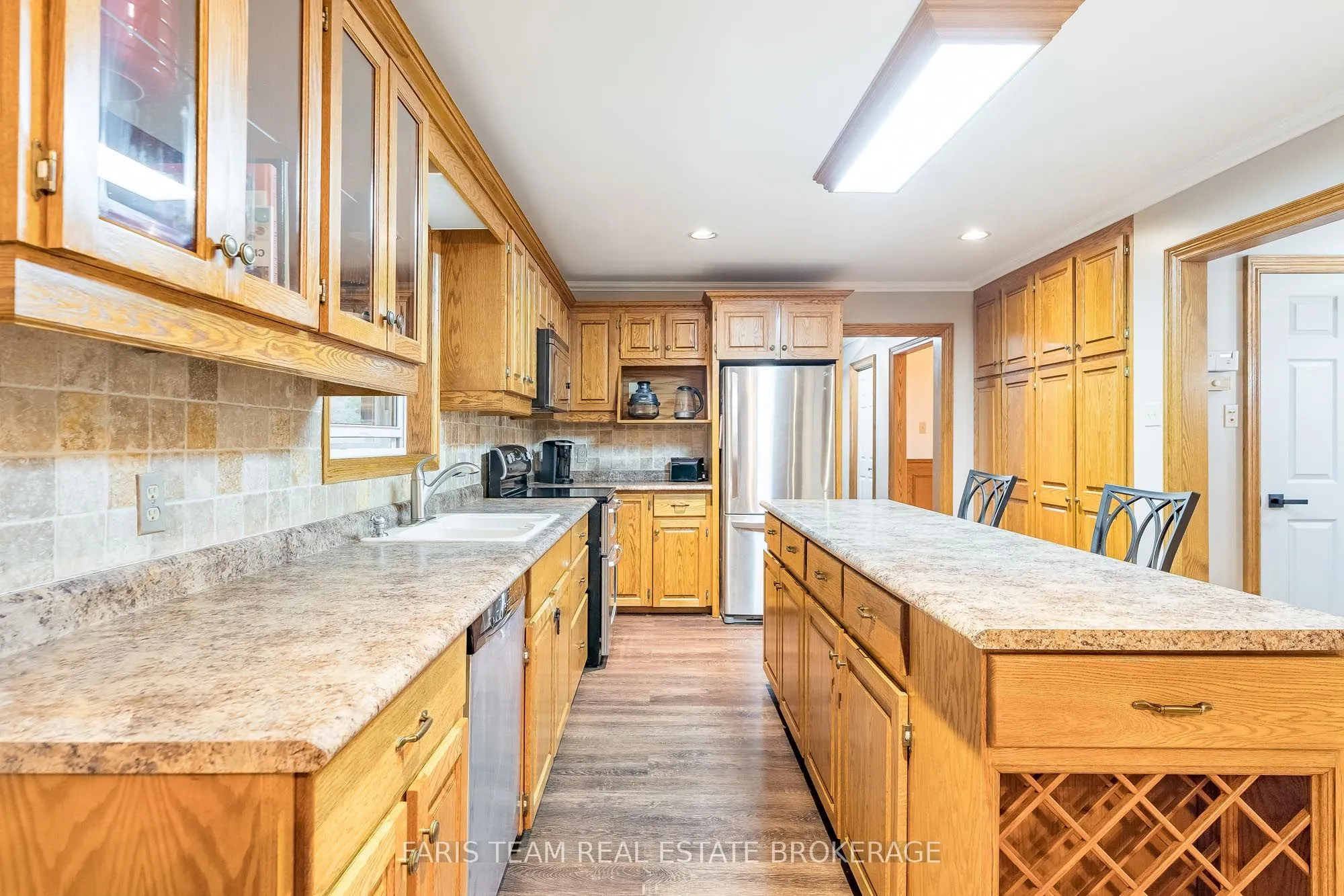 301 Concession 4 Road E