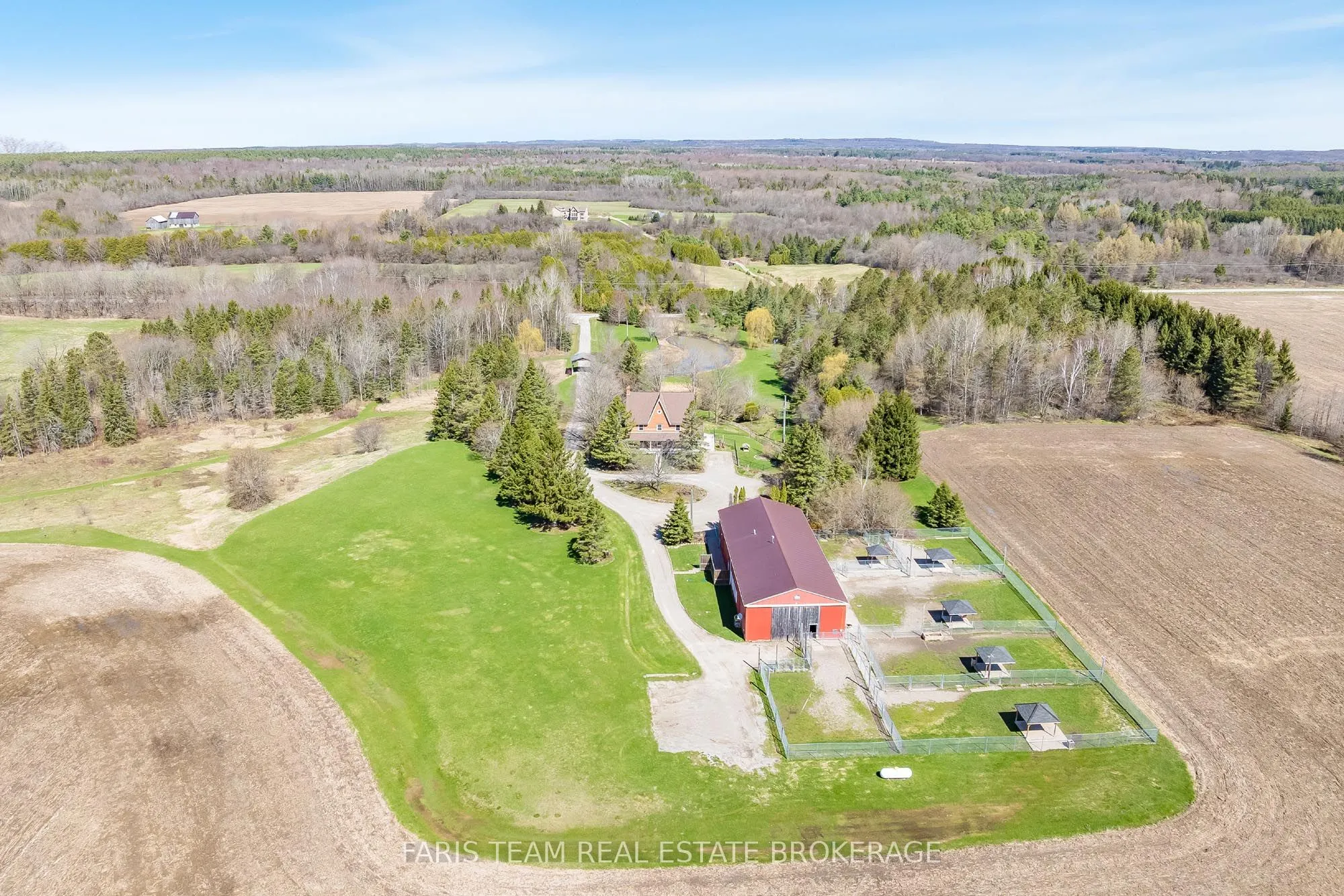 301 Concession 4 Road E