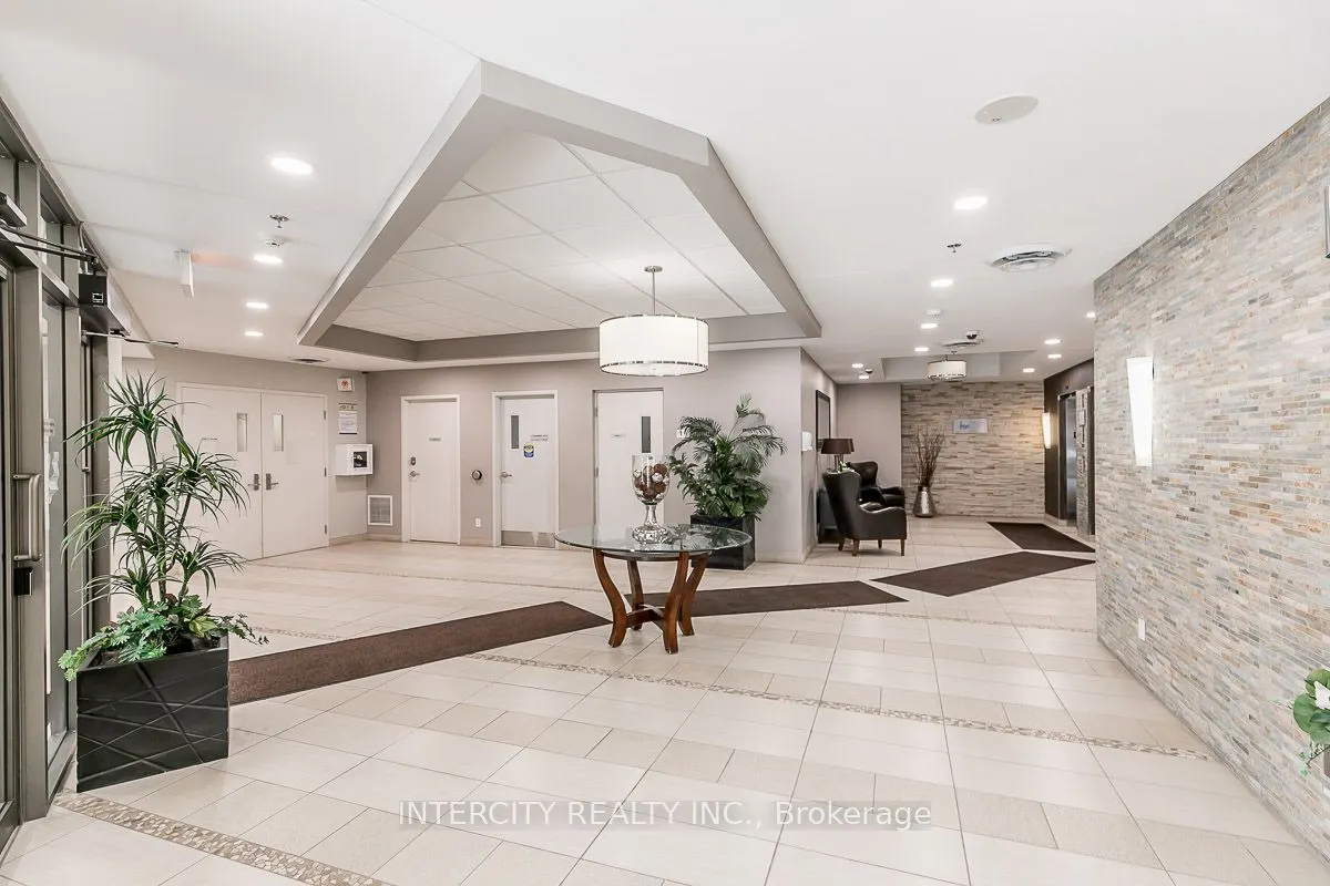 699 Aberdeen Boulevard #905