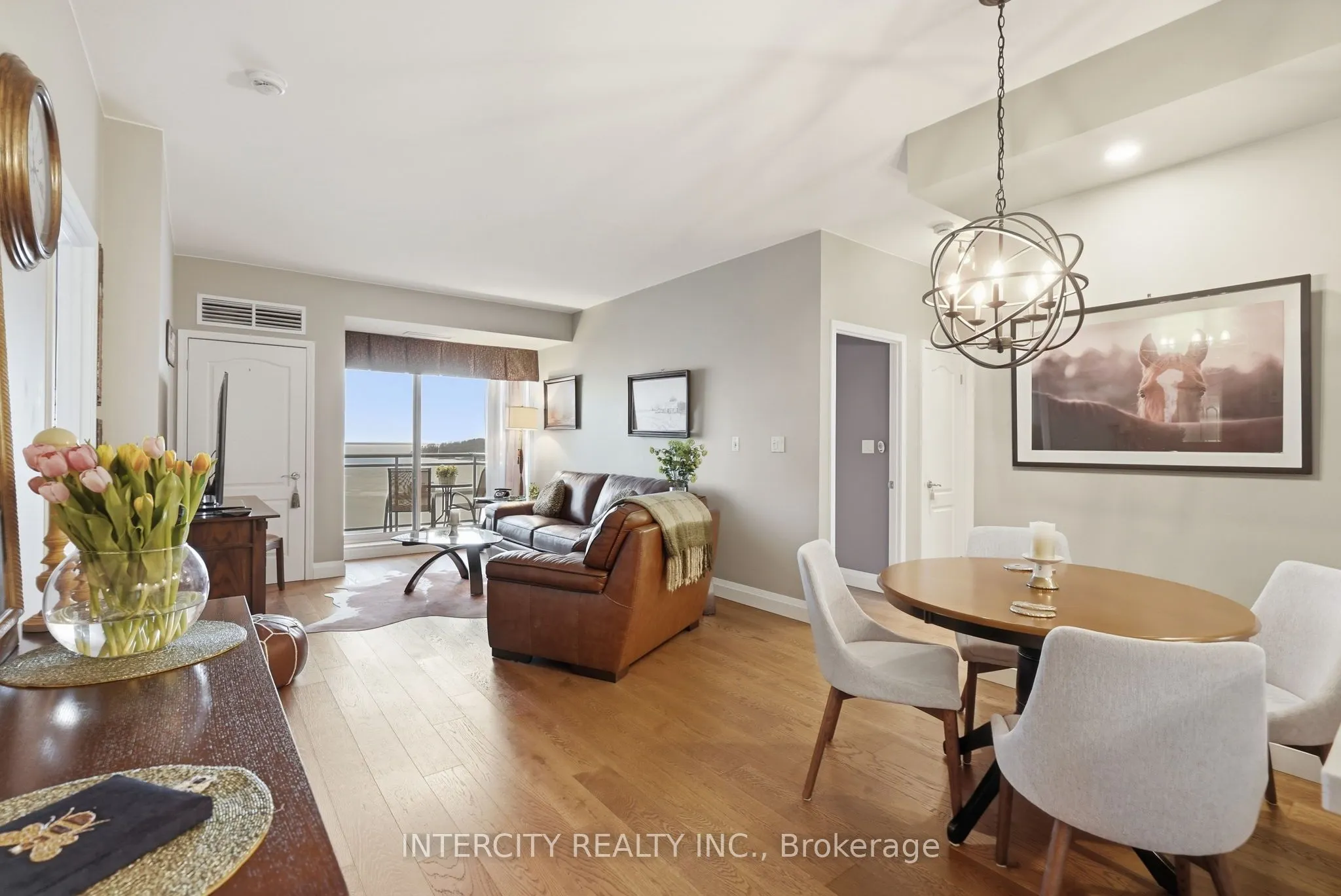 699 Aberdeen Boulevard #905