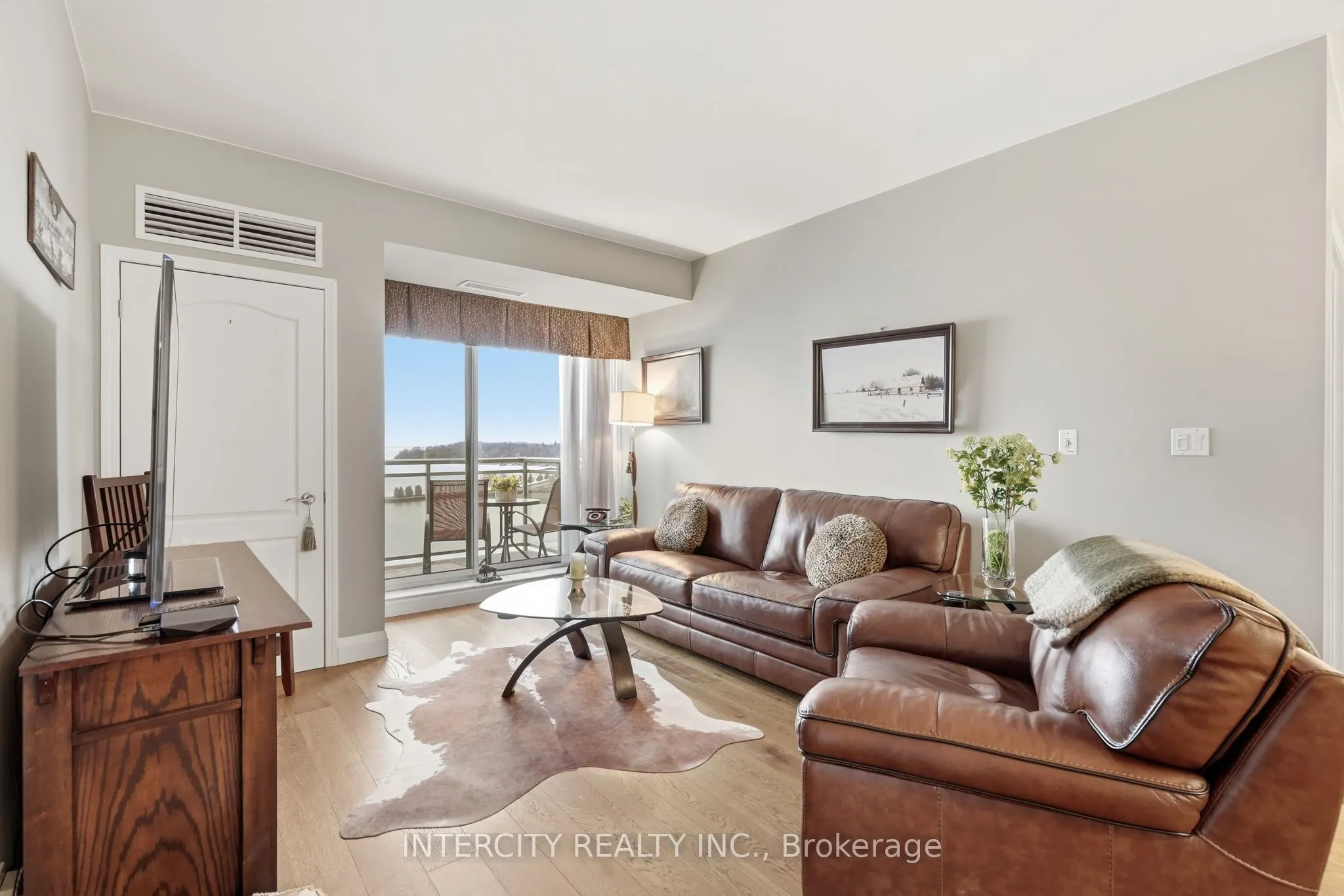 699 Aberdeen Boulevard #905