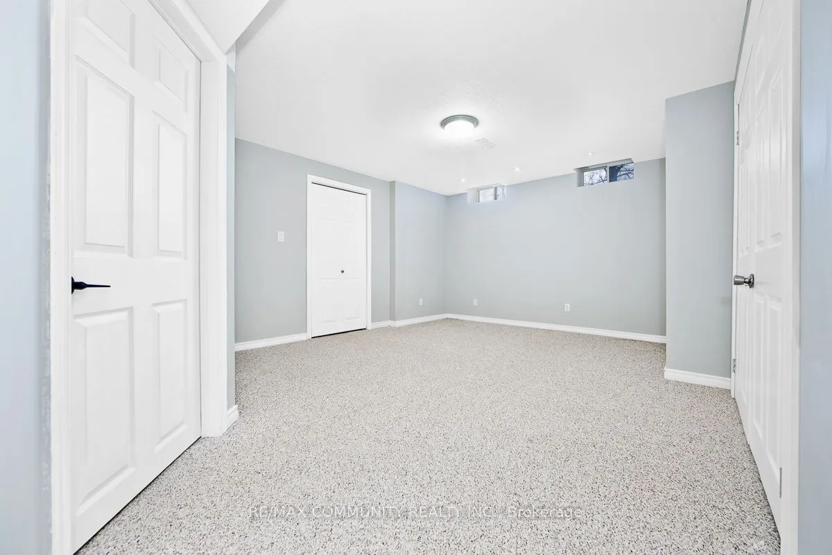 48 Riverwalk Place
