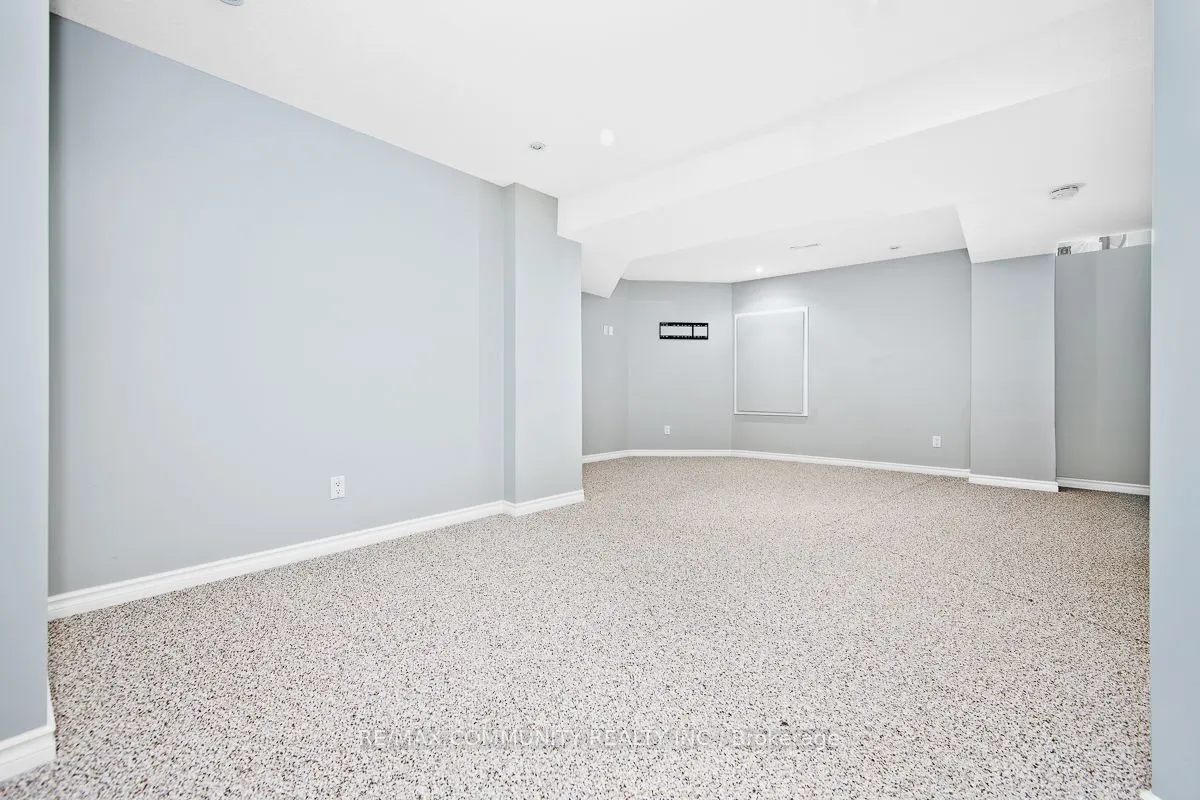 48 Riverwalk Place