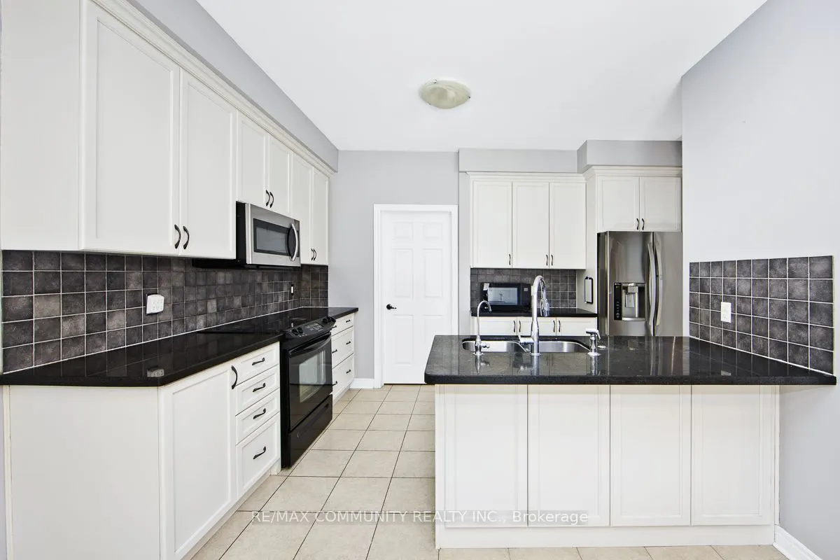 48 Riverwalk Place
