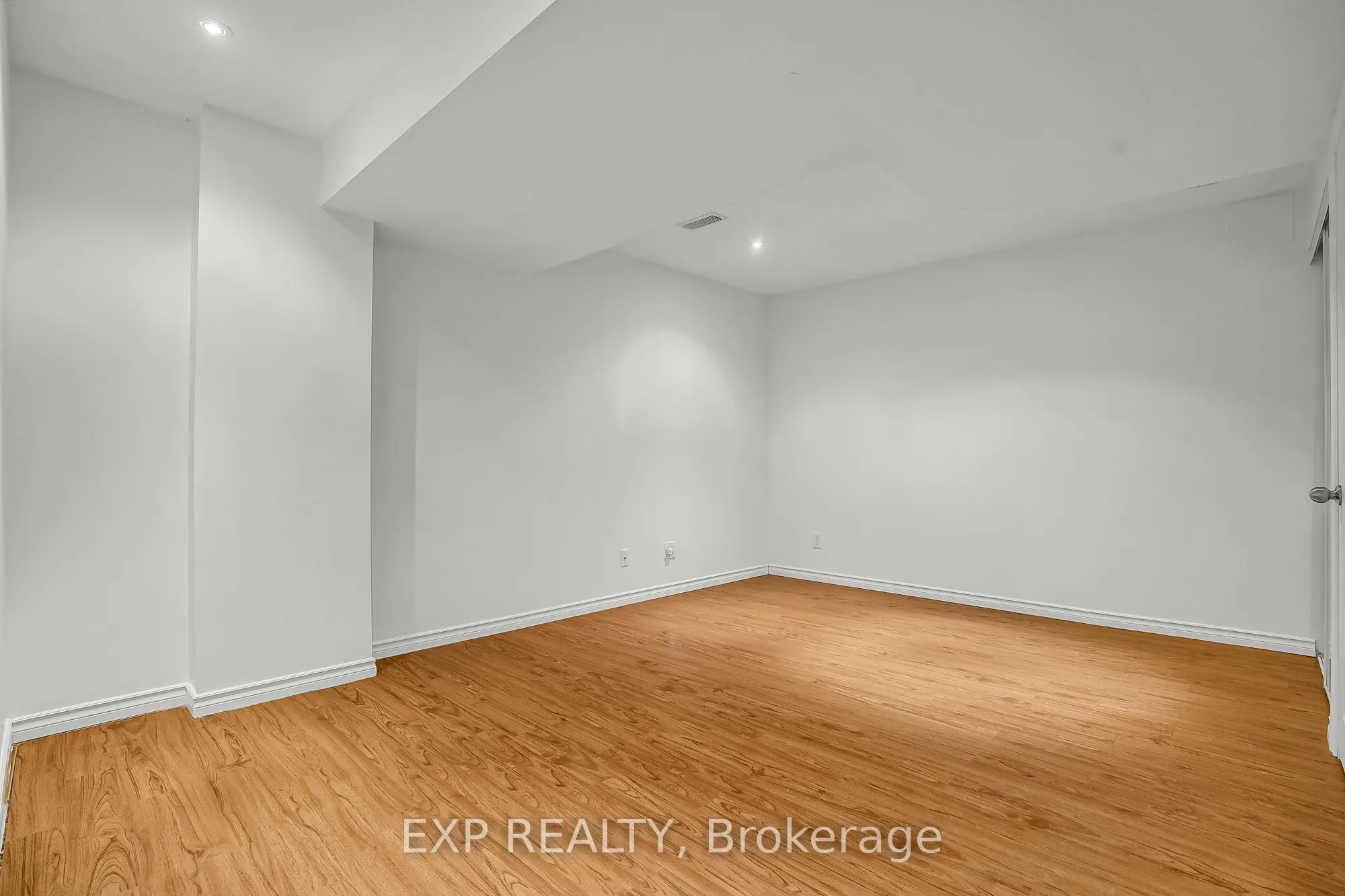 75 Prince William Way #6