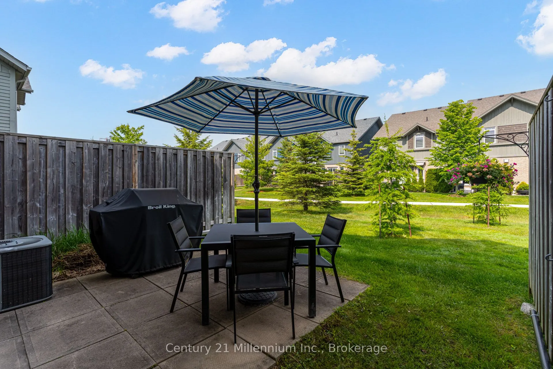 37 Silver Glen Boulevard #37