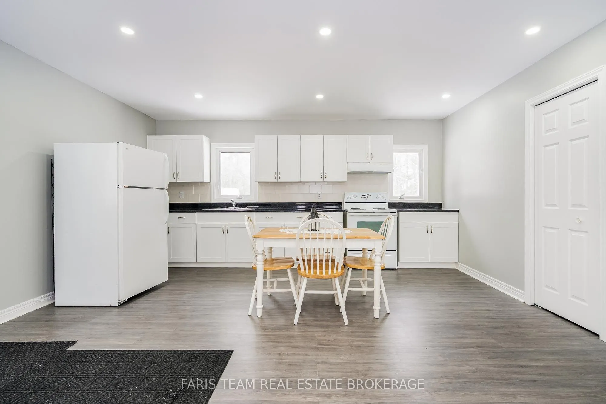 3554 John Street