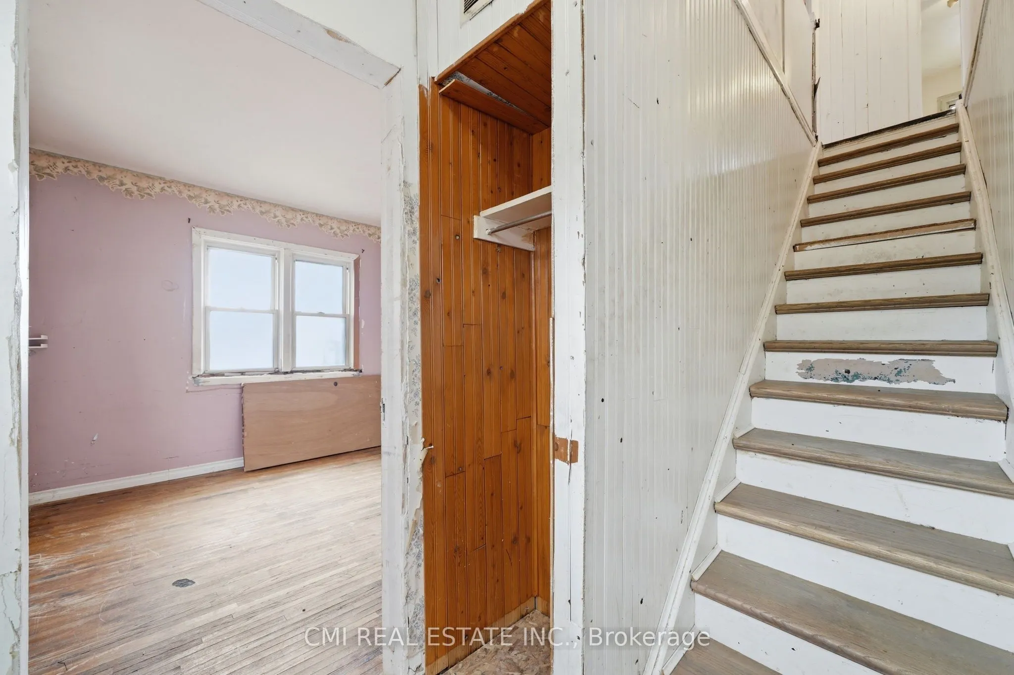 345 LINWOOD Avenue