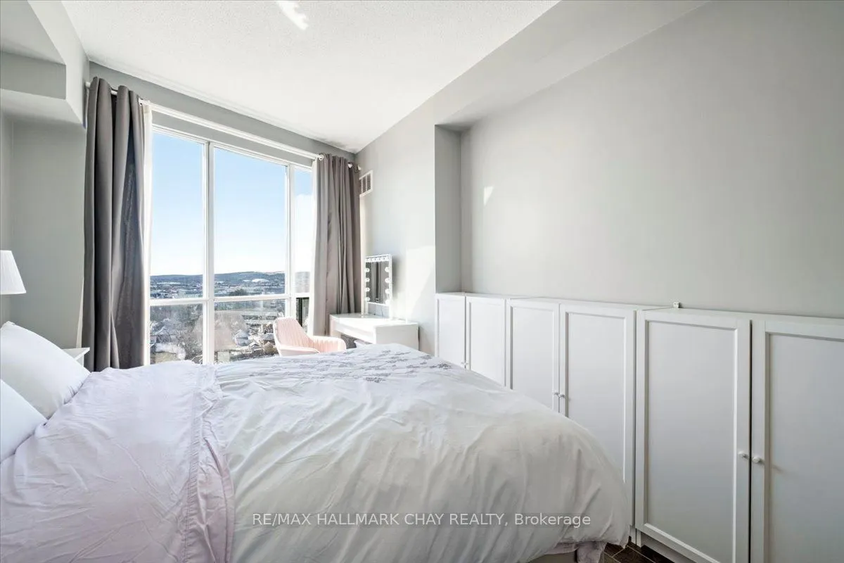 65 Ellen Street #1506