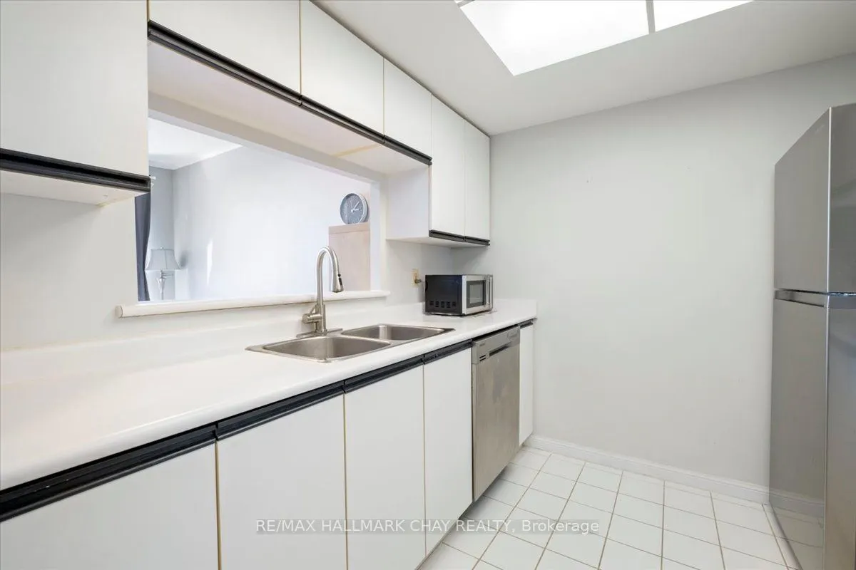 65 Ellen Street #1506