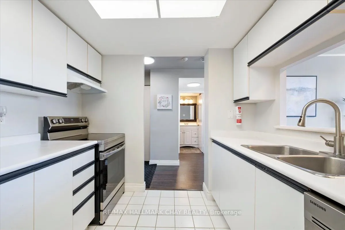 65 Ellen Street #1506