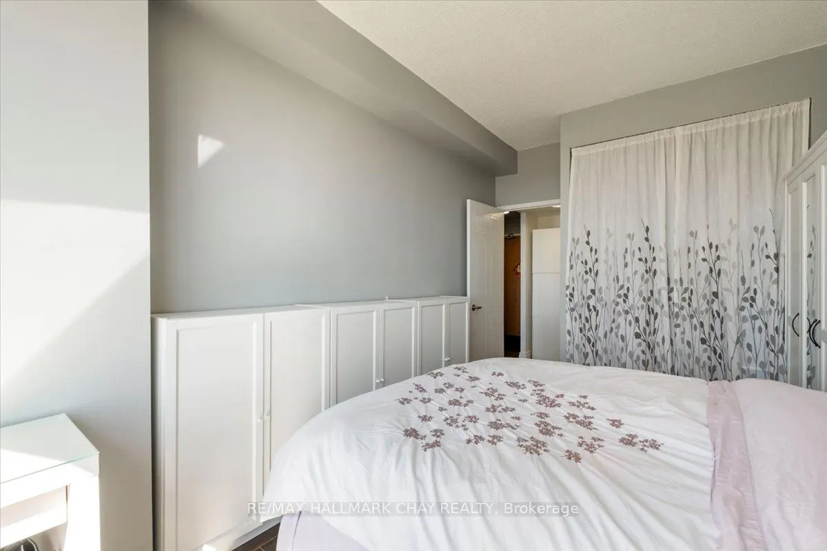 65 Ellen Street #1506
