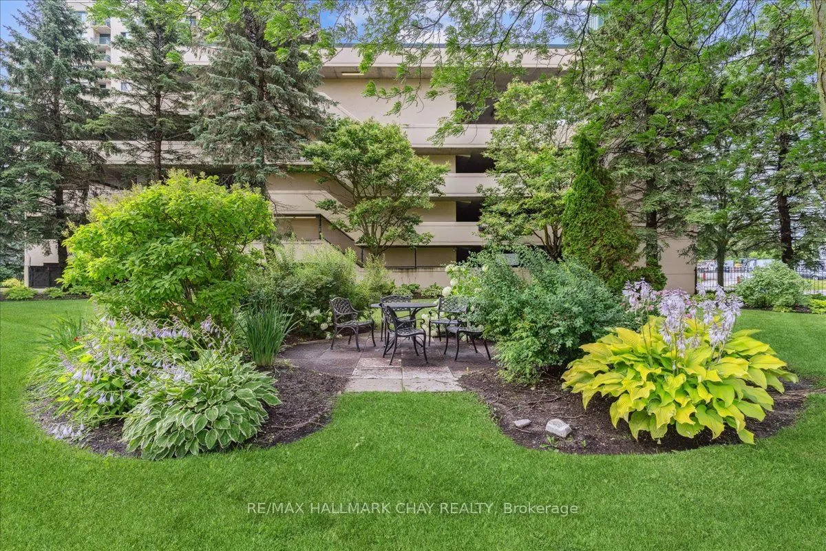65 Ellen Street #1506