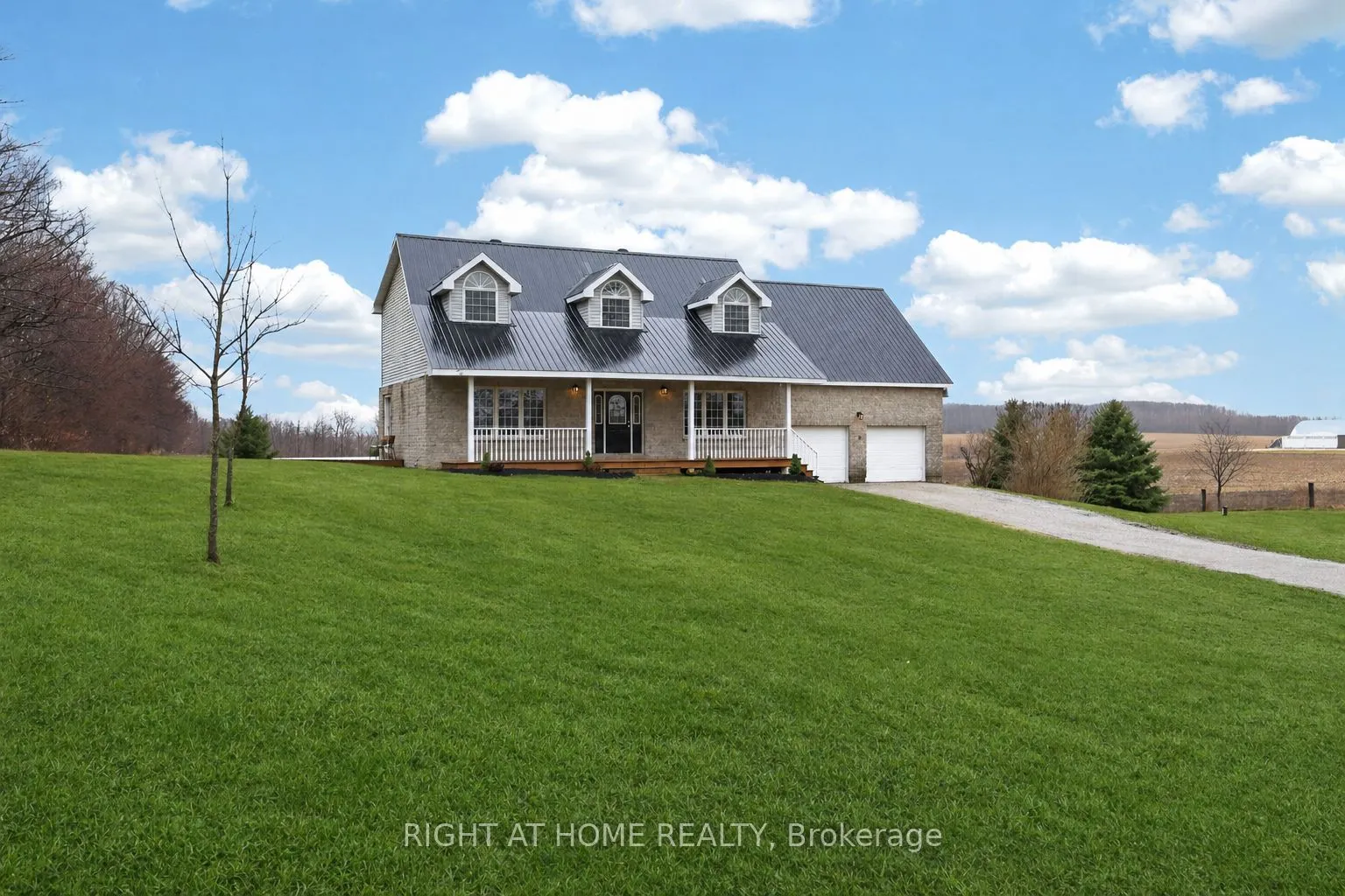 6435 12/13 Stayner Side Road