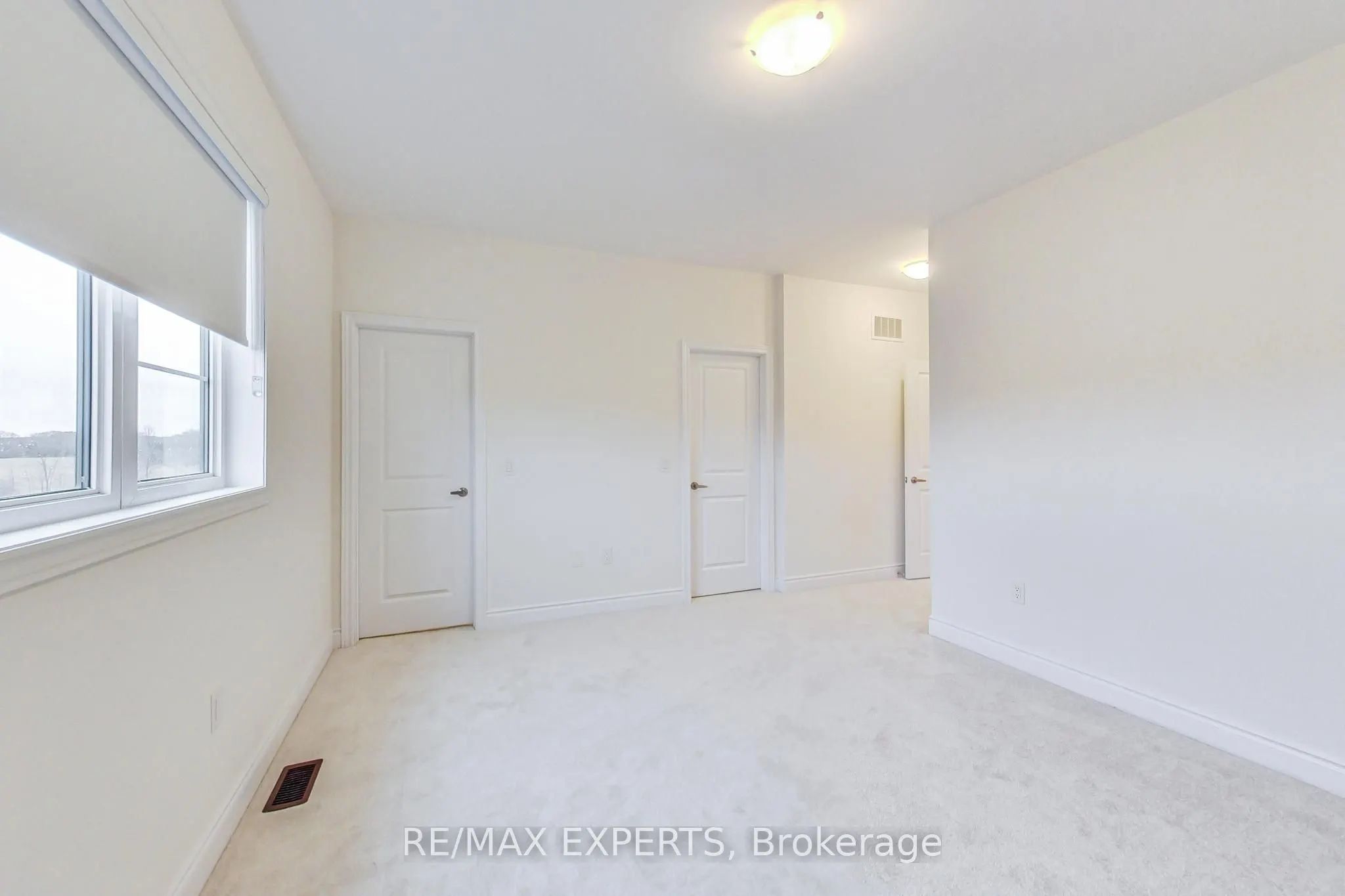 62 Season Crescent