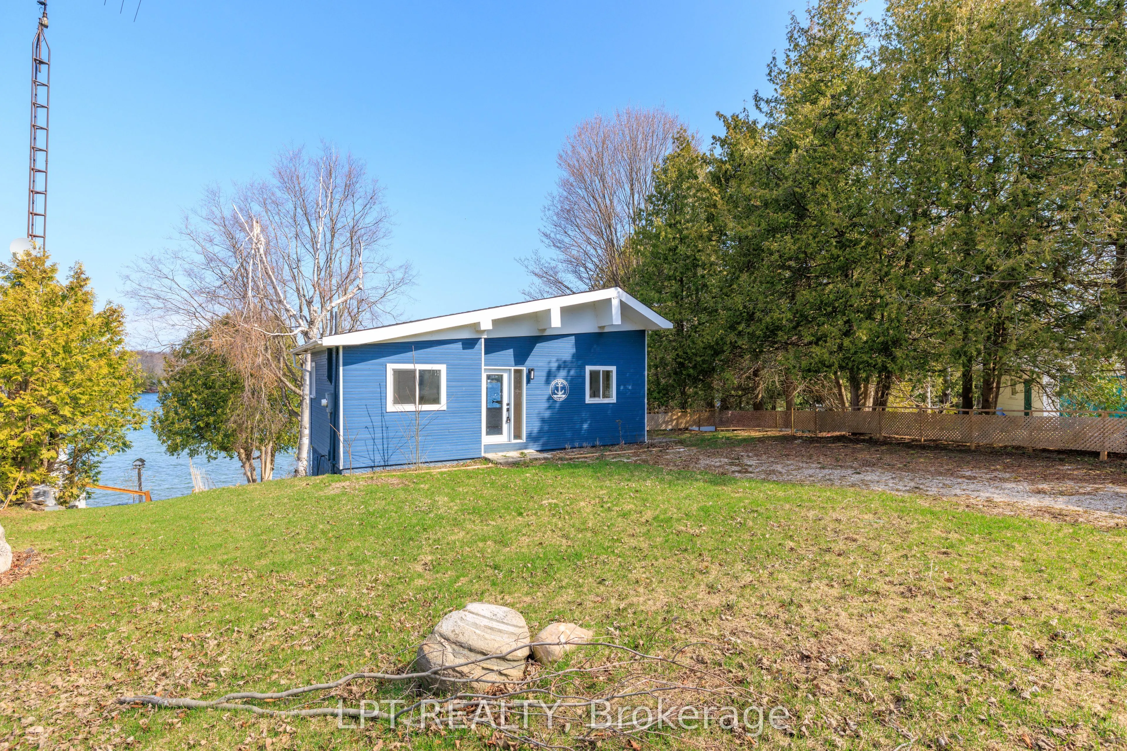 47 Moon Point Drive