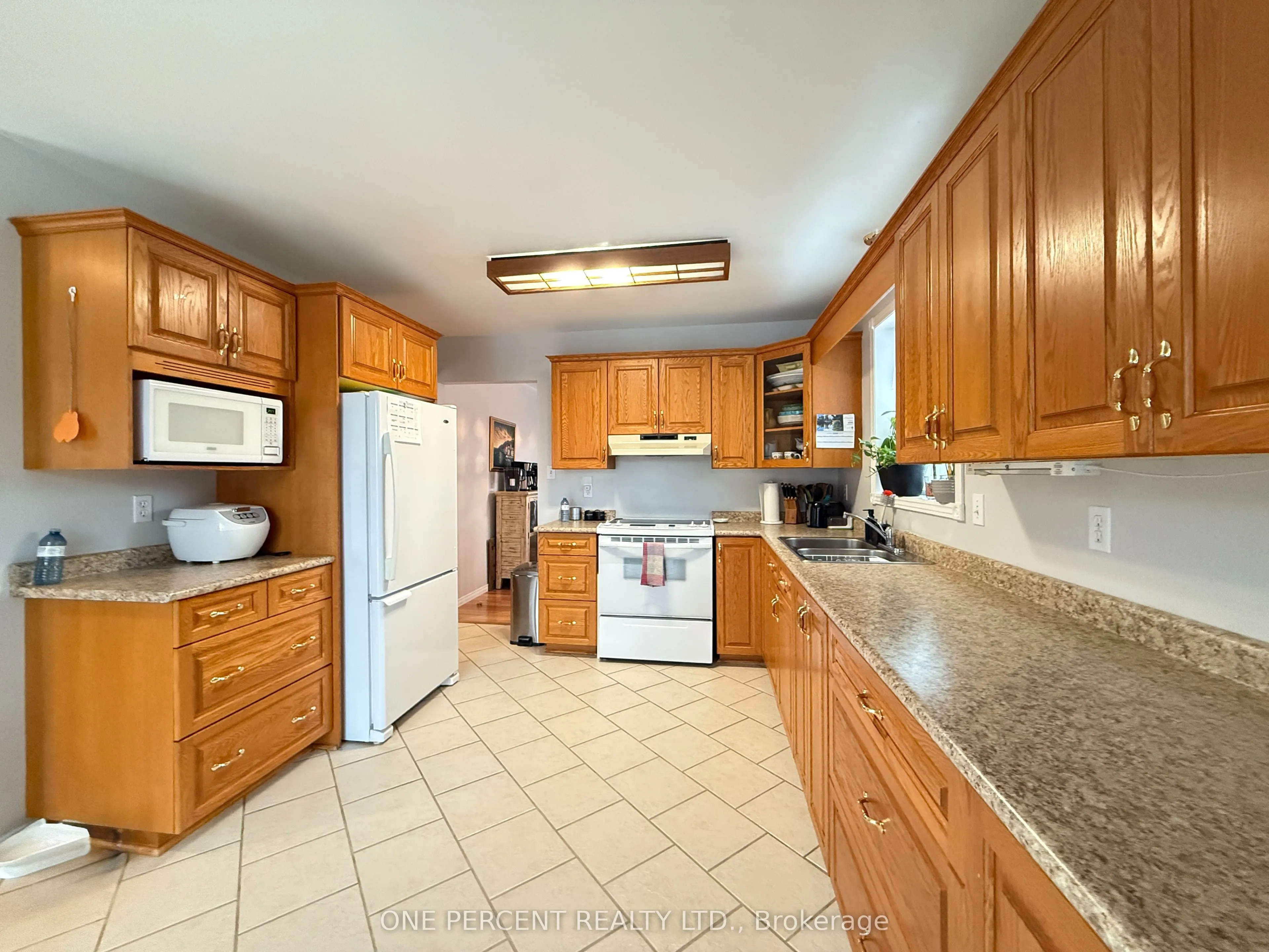 872 Dominion Avenue