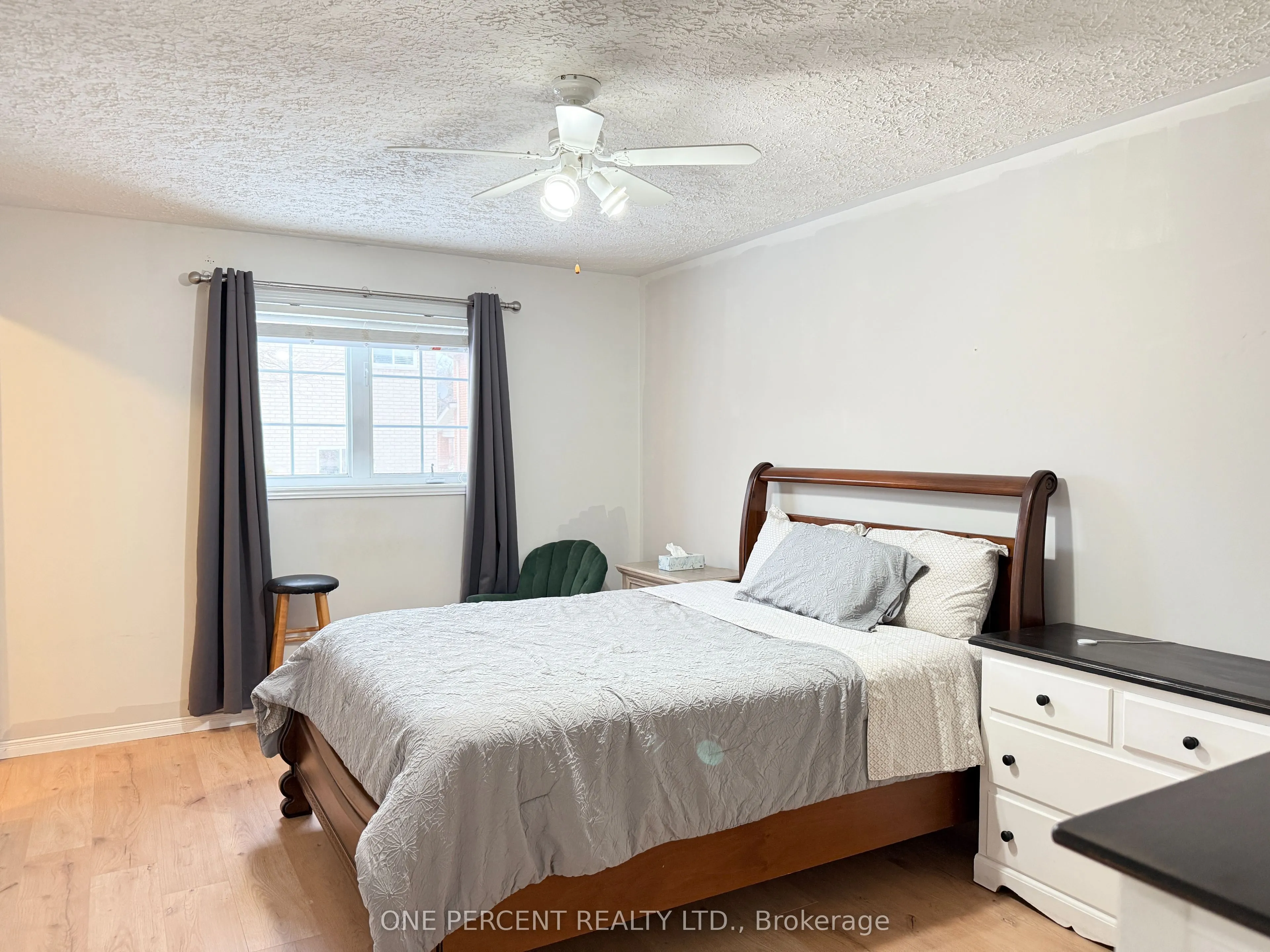 872 Dominion Avenue