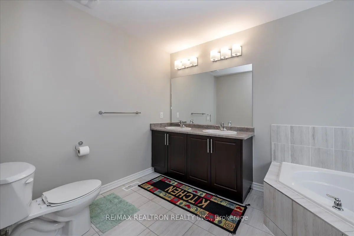 207 Cubitt Street
